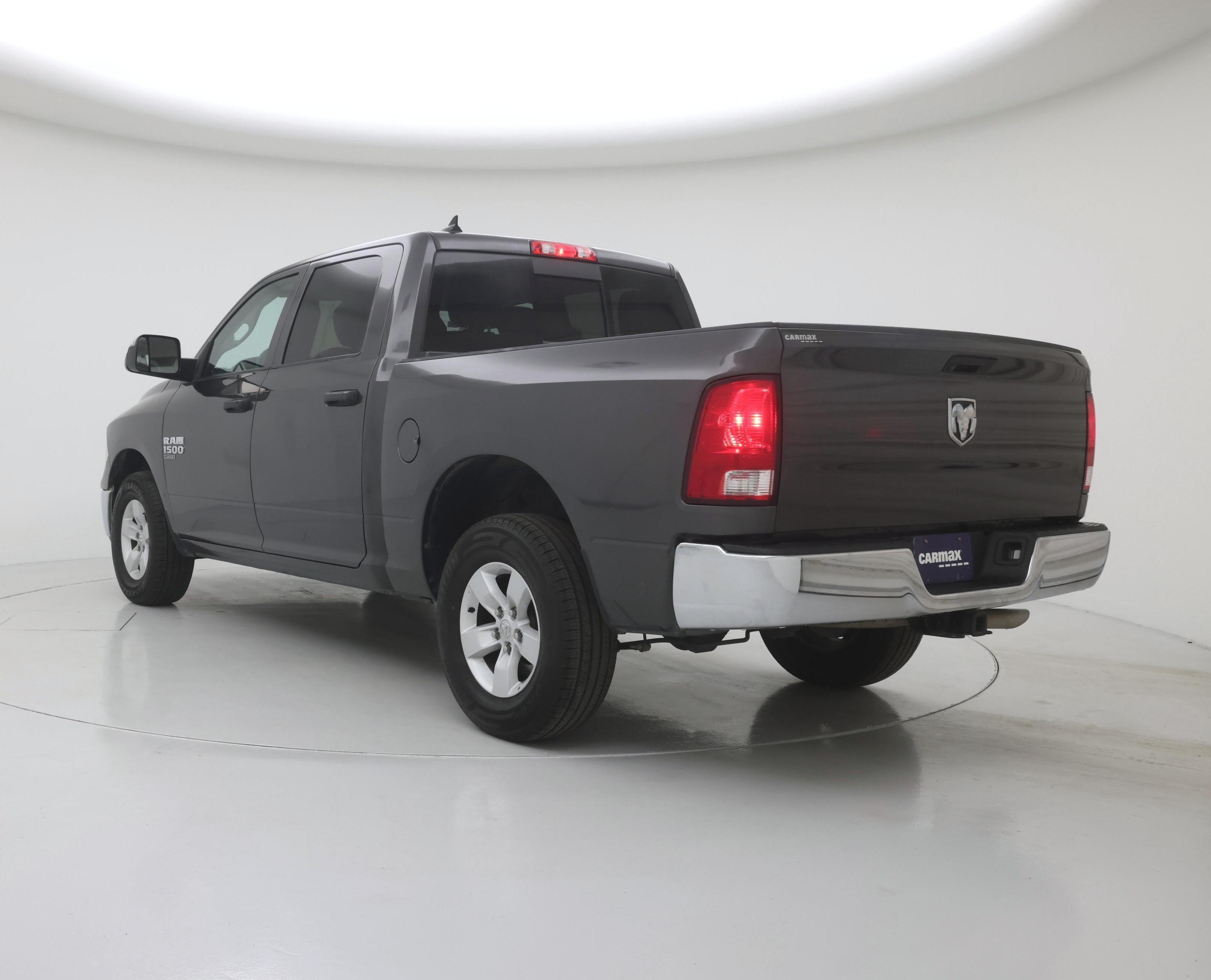 Thumbnail: 2023 RAM 1500 Classic - 2