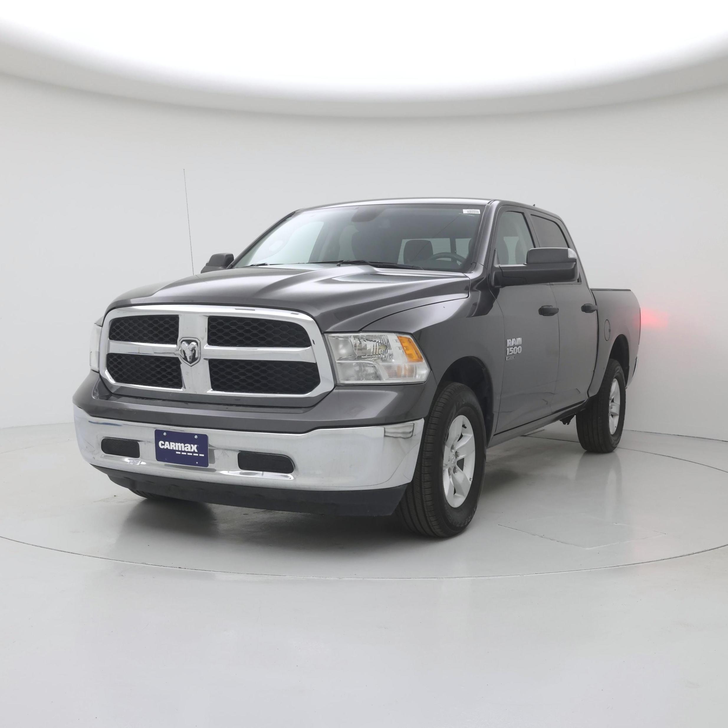 Thumbnail: 2023 RAM 1500 Classic - 4
