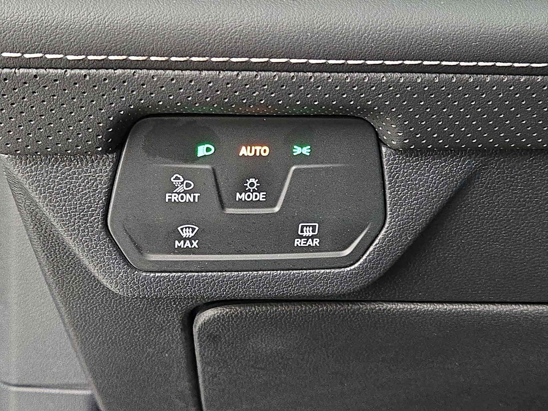 Thumbnail: 2025 Volkswagen Atlas - 13