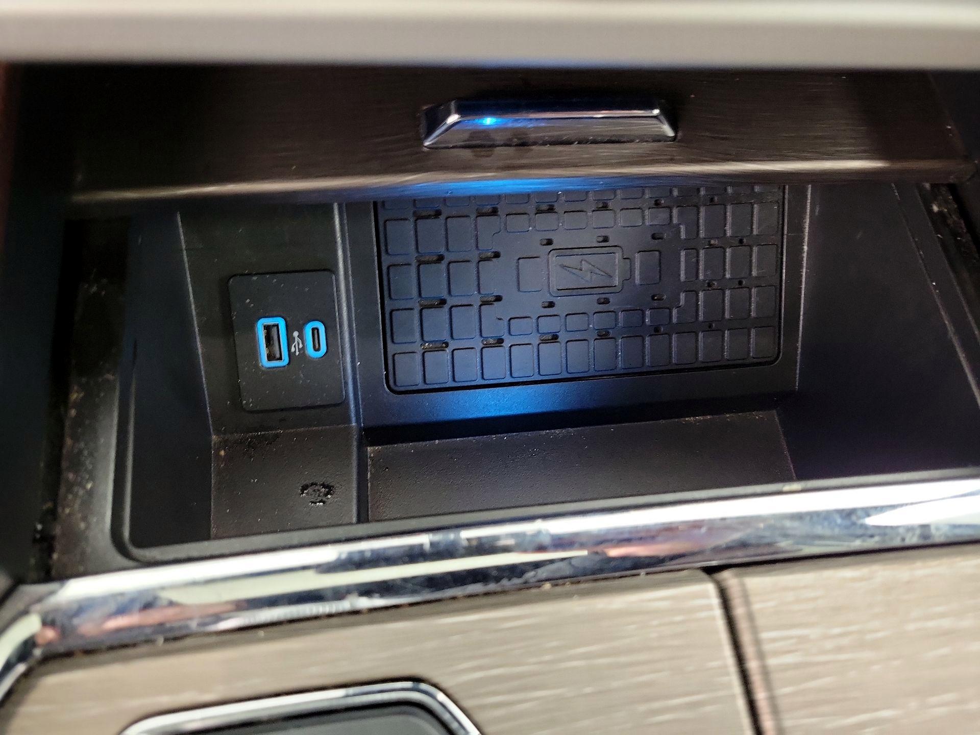 Thumbnail: 2024 Ford Expedition - 19