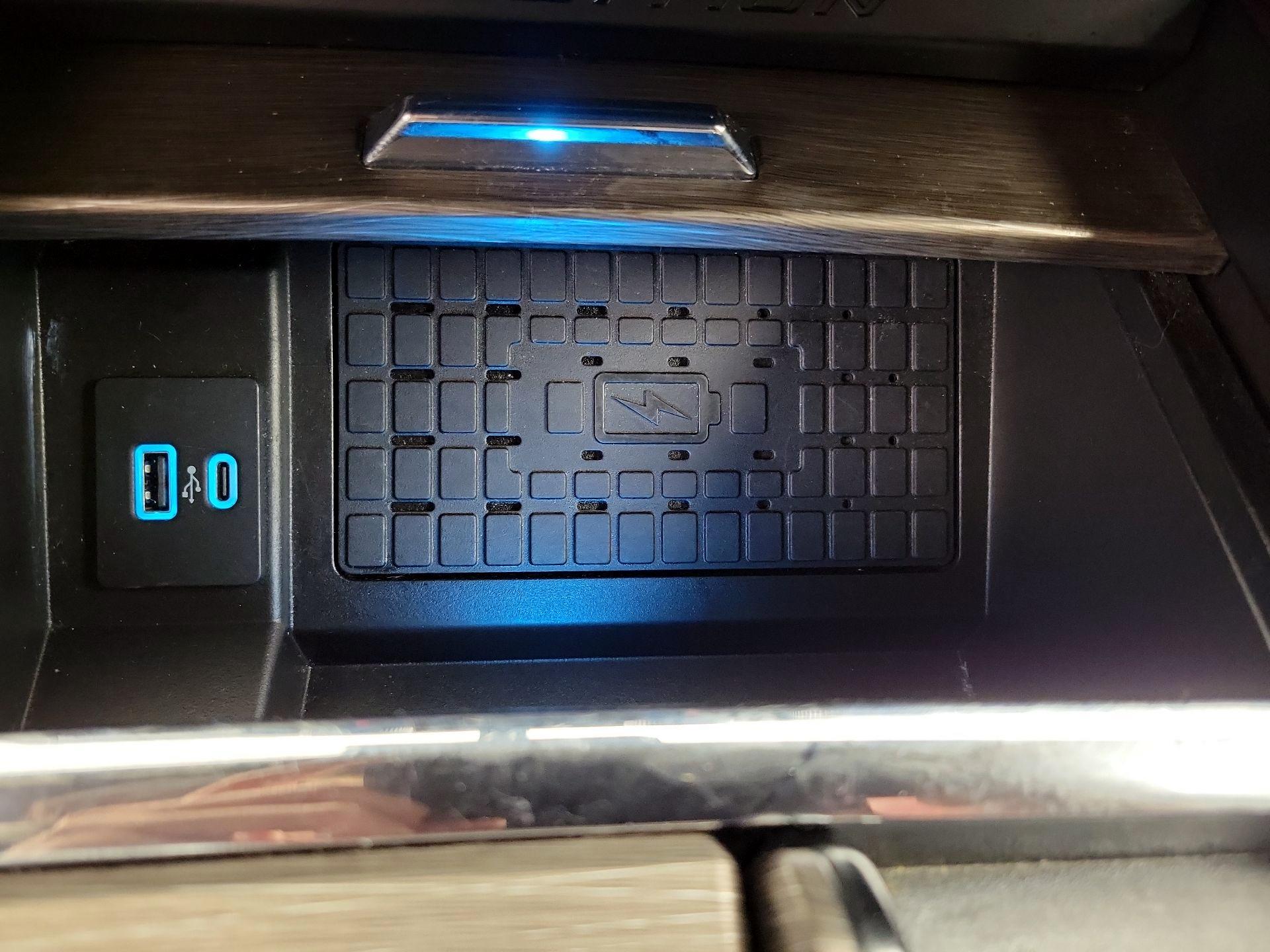 Thumbnail: 2024 Ford Expedition MAX - 19