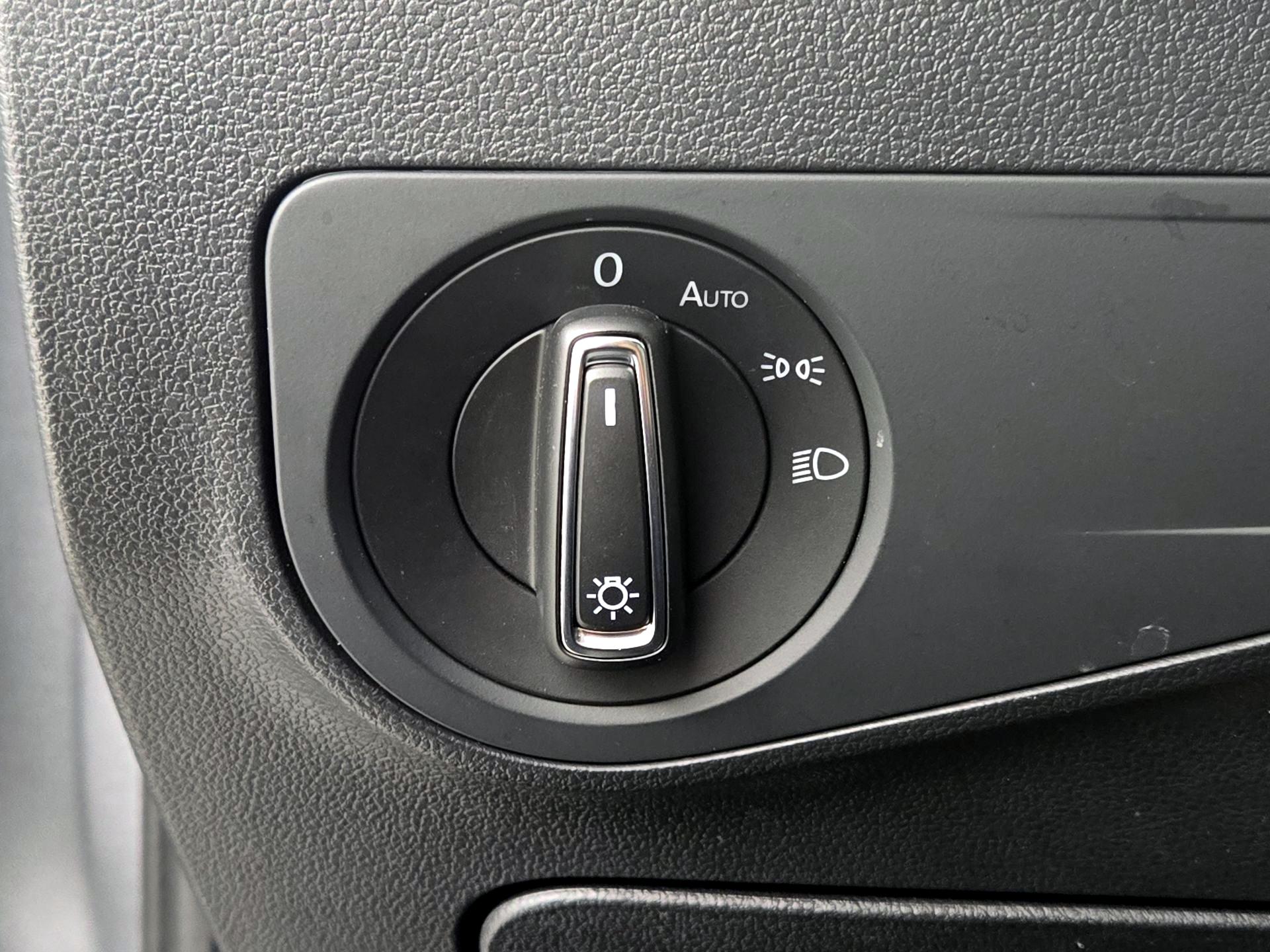 Thumbnail: 2024 Volkswagen Tiguan - 13