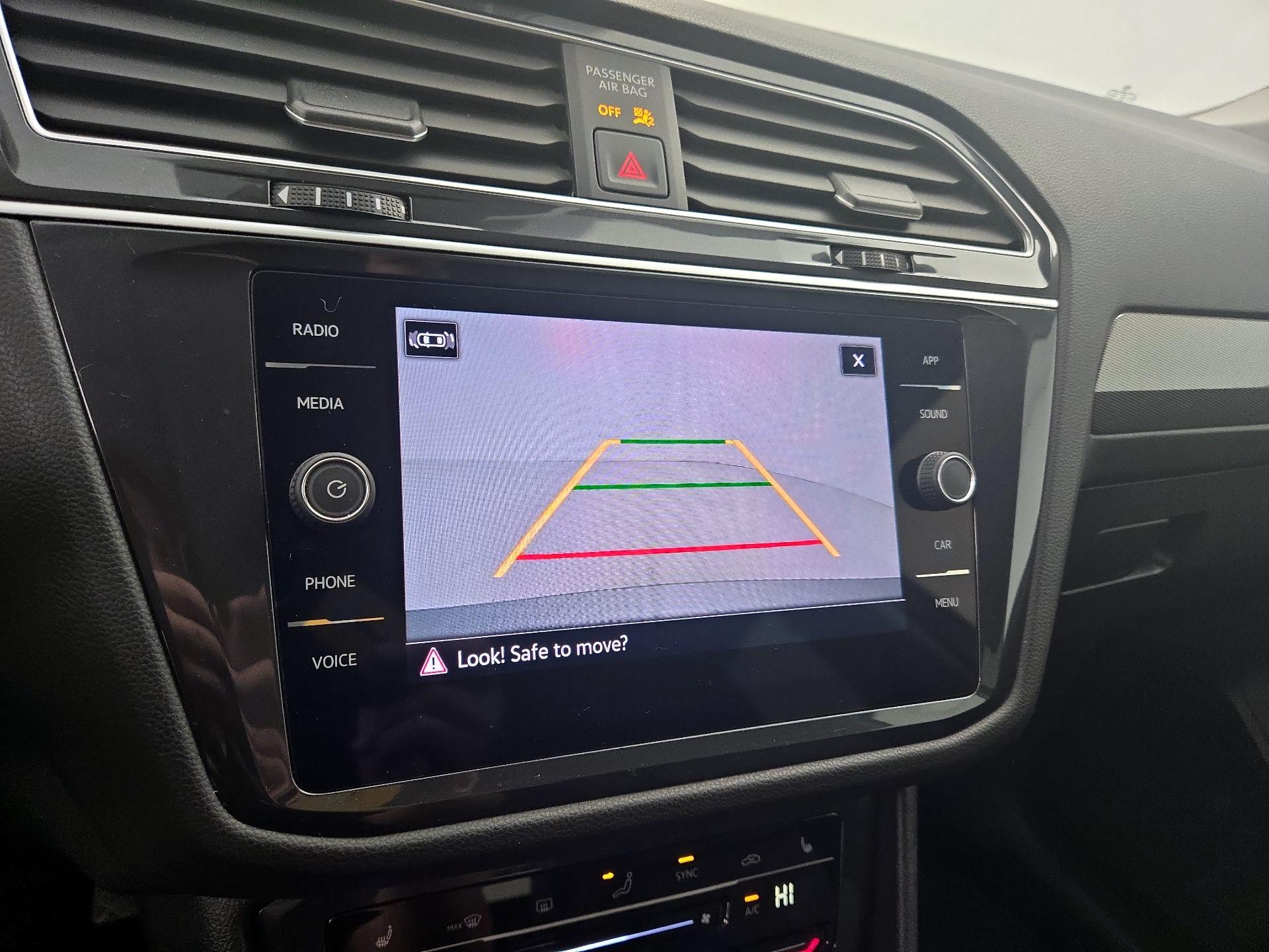 Thumbnail: 2024 Volkswagen Tiguan - 14