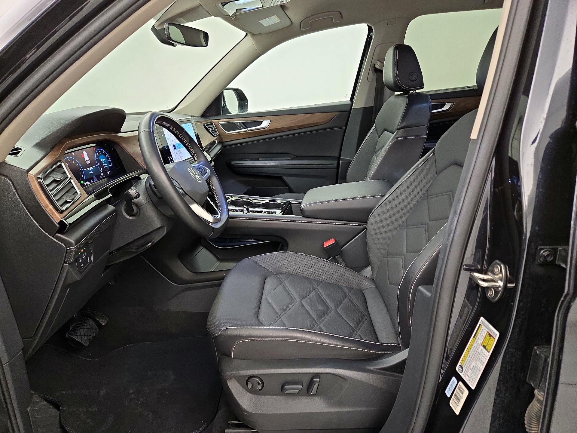 Thumbnail: 2024 Volkswagen Atlas - 11