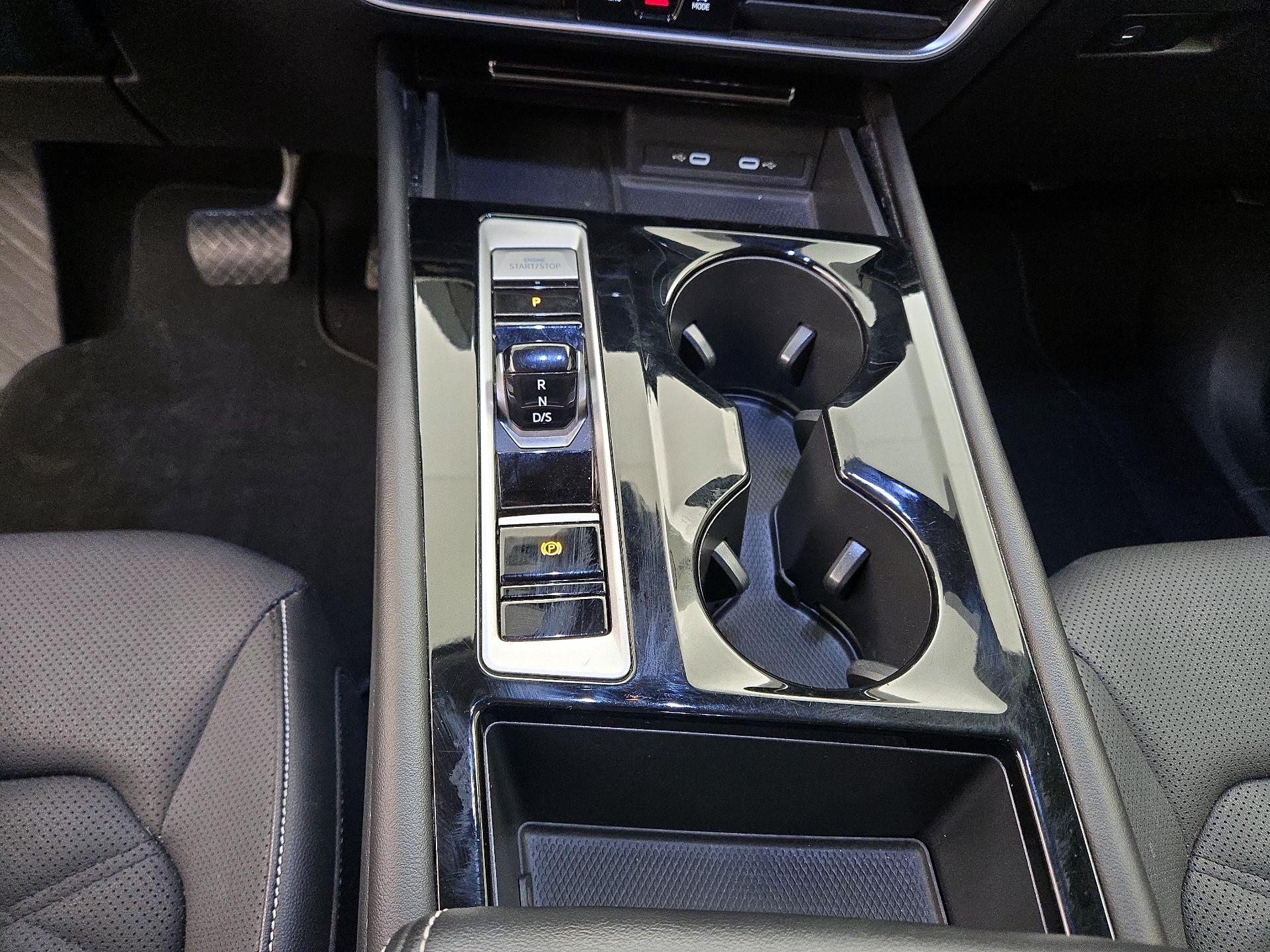 Thumbnail: 2024 Volkswagen Atlas - 17