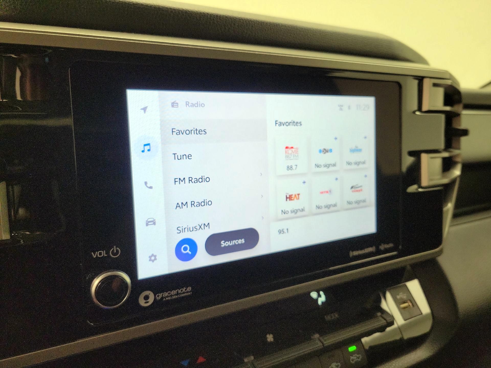 Thumbnail: 2024 Toyota Tundra - 15