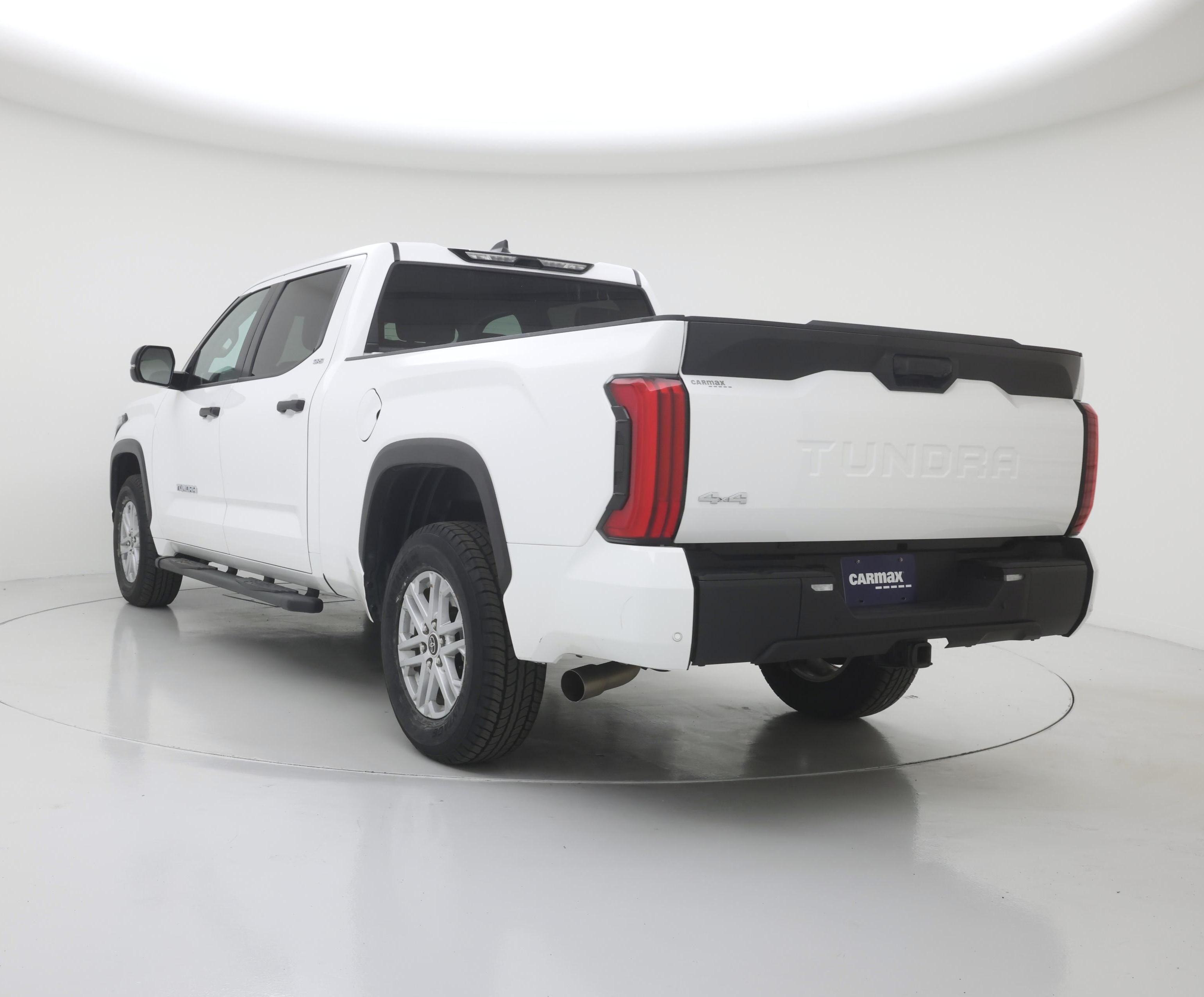 Thumbnail: 2024 Toyota Tundra - 2