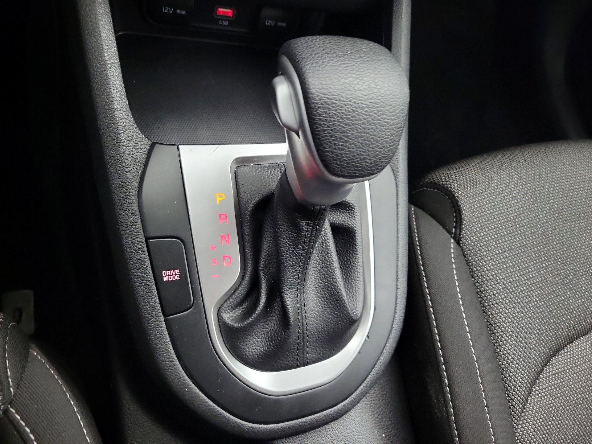 Thumbnail: 2023 Kia Forte - 17