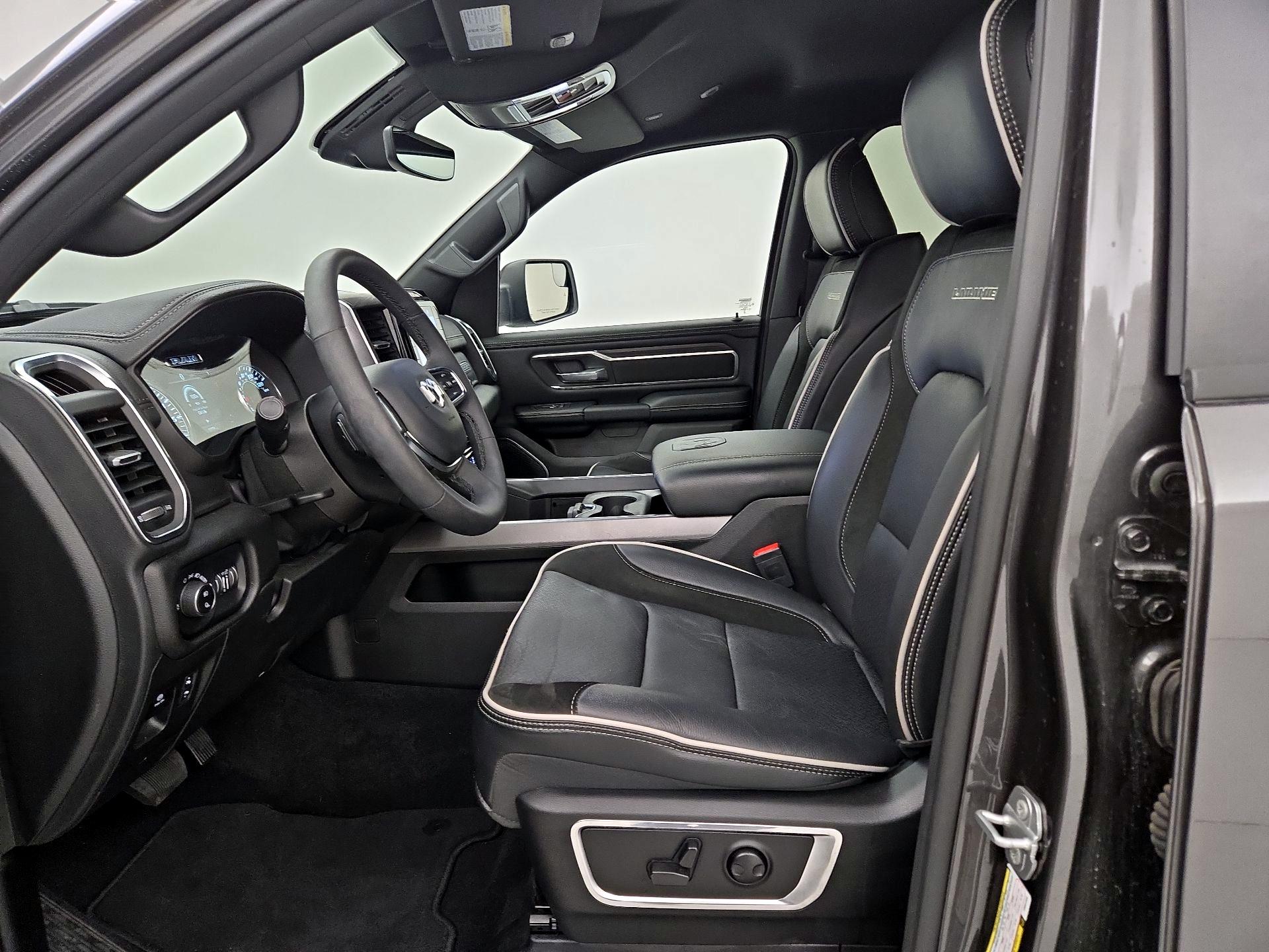 Thumbnail: 2025 RAM 1500 - 11