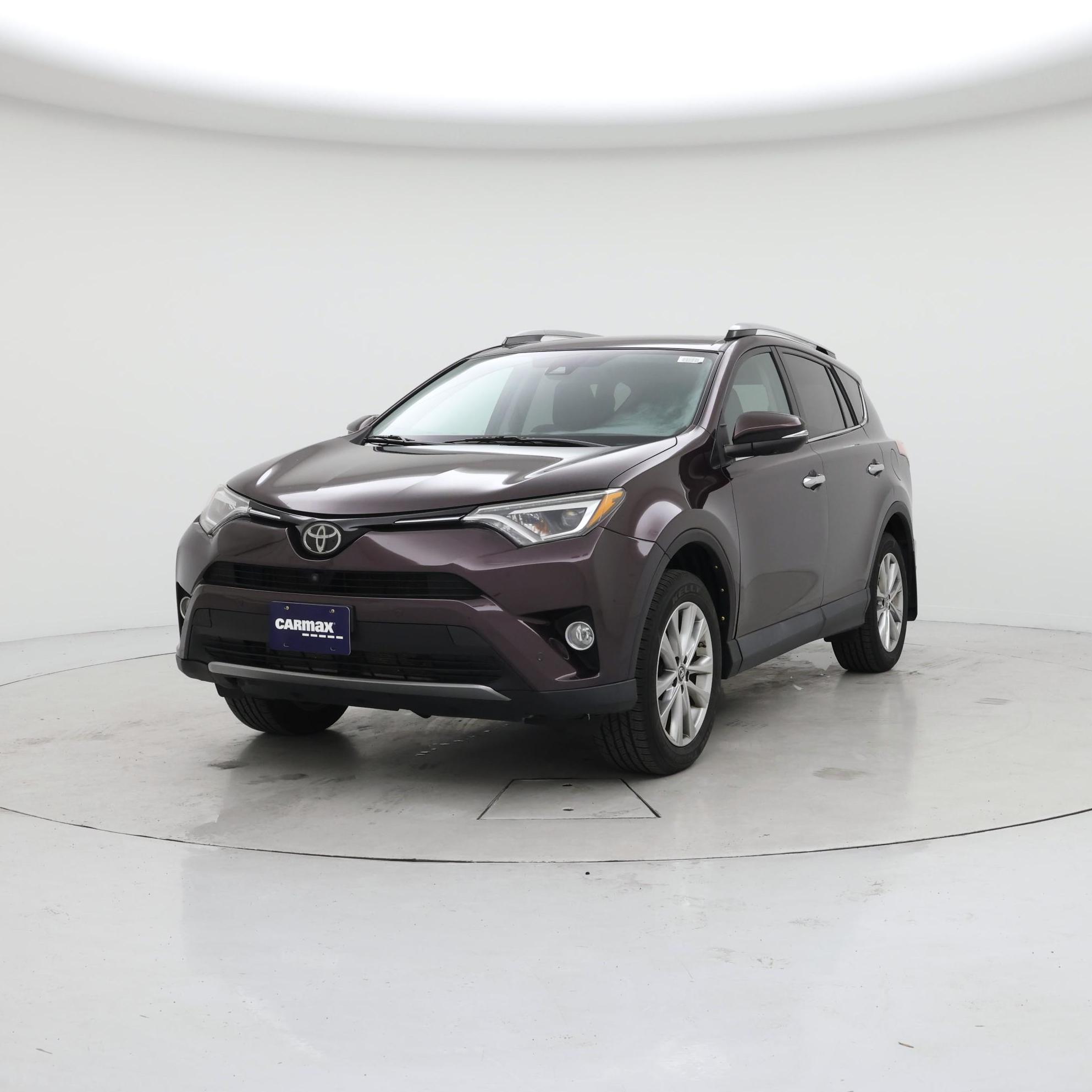 Thumbnail: 2017 Toyota RAV4 - 4
