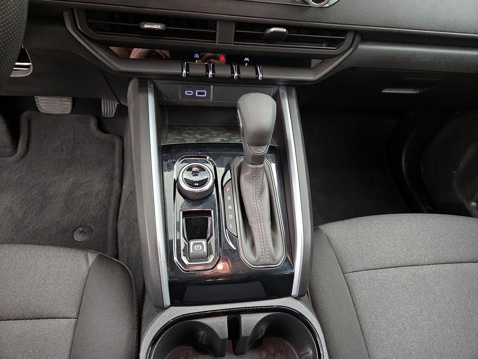 Thumbnail: 2025 Chevrolet Colorado - 17