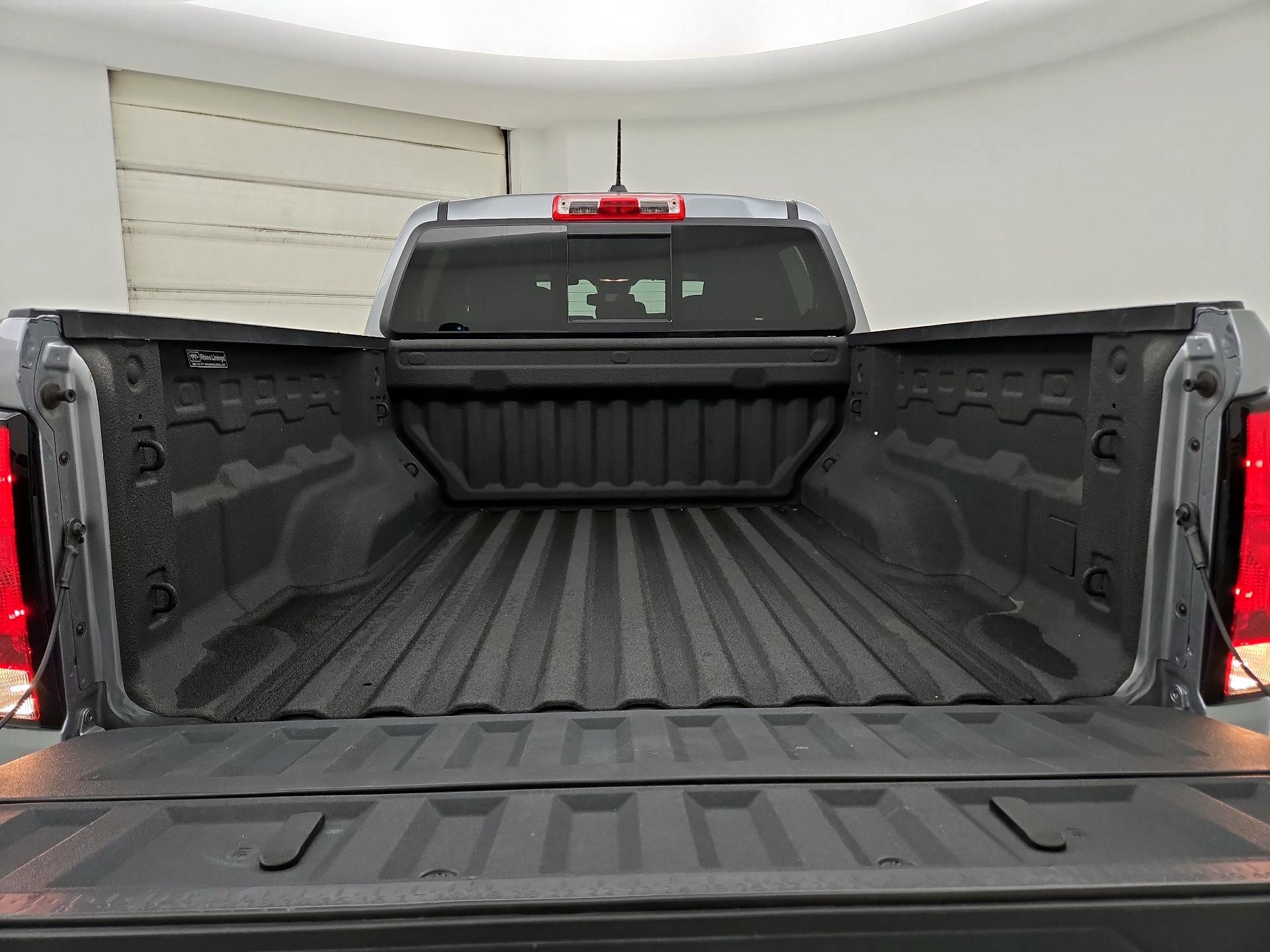 Thumbnail: 2025 Chevrolet Colorado - 20