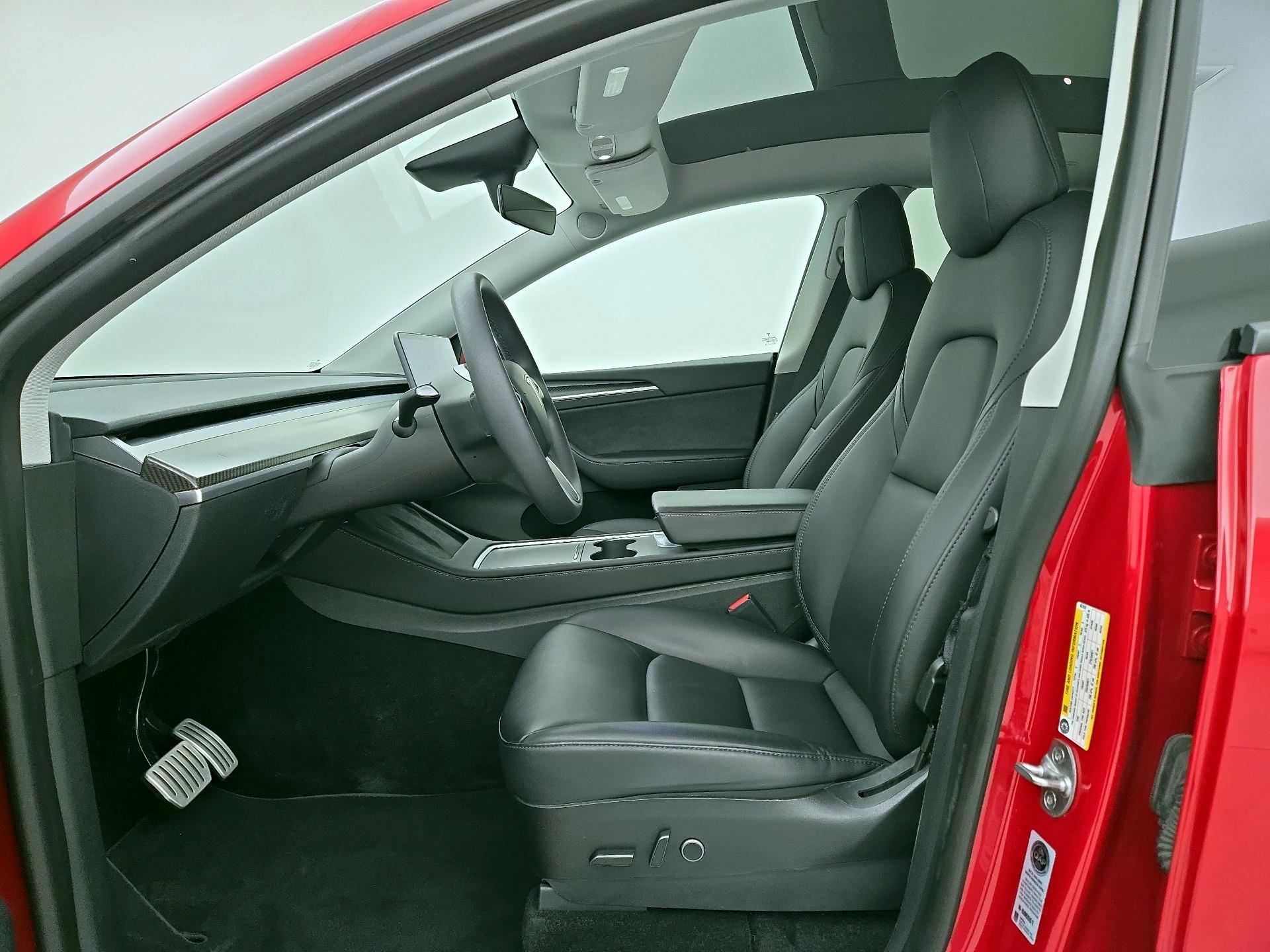 Thumbnail: 2023 Tesla Model Y - 11