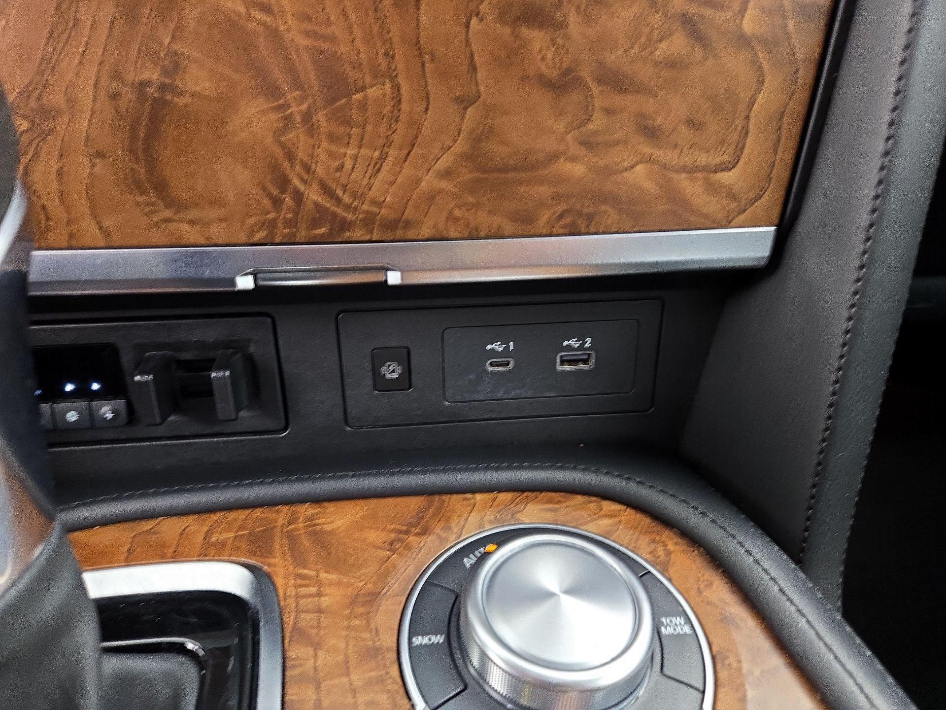 Thumbnail: 2024 Nissan Armada - 19