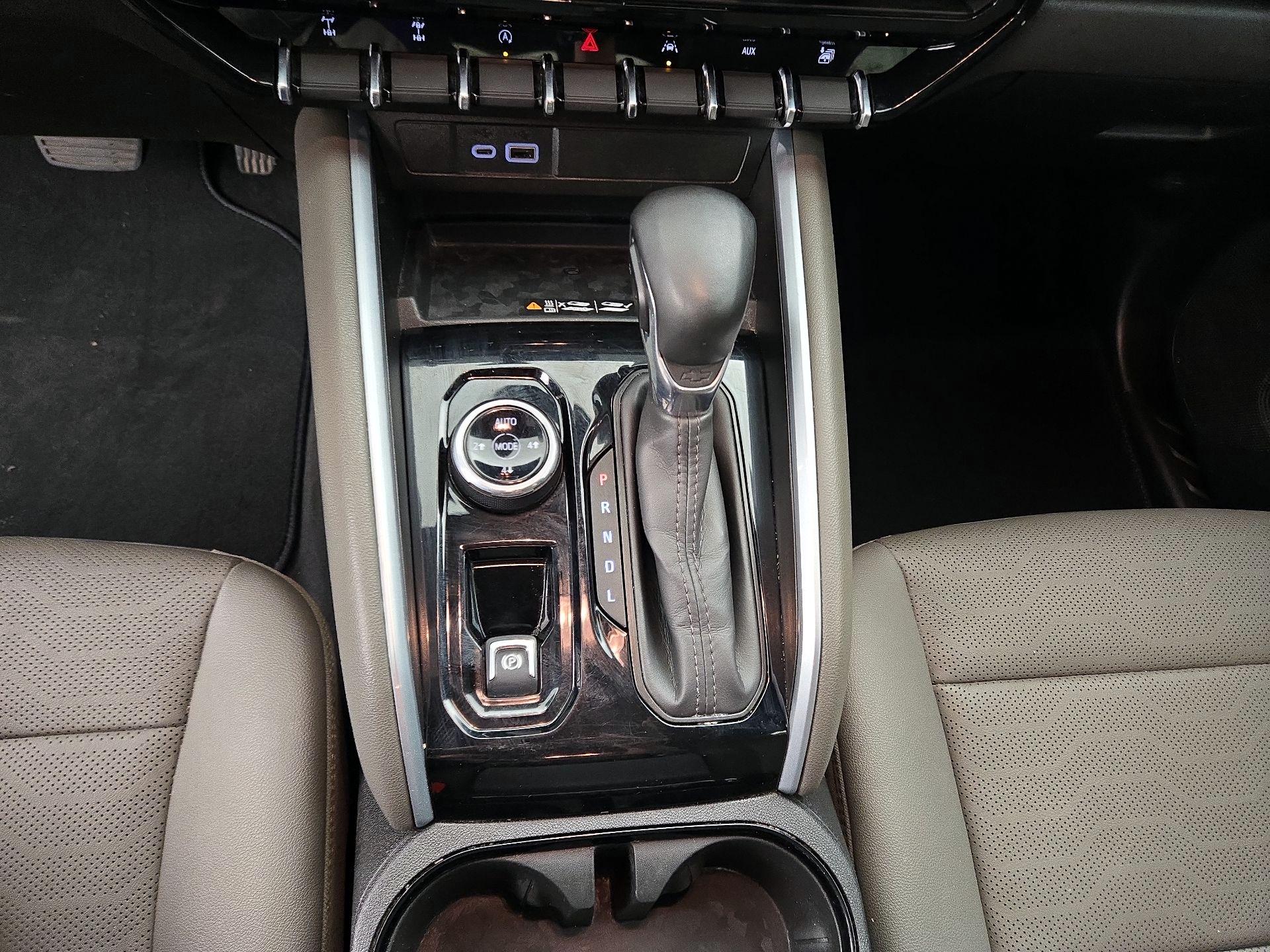 Thumbnail: 2025 Chevrolet Colorado - 18