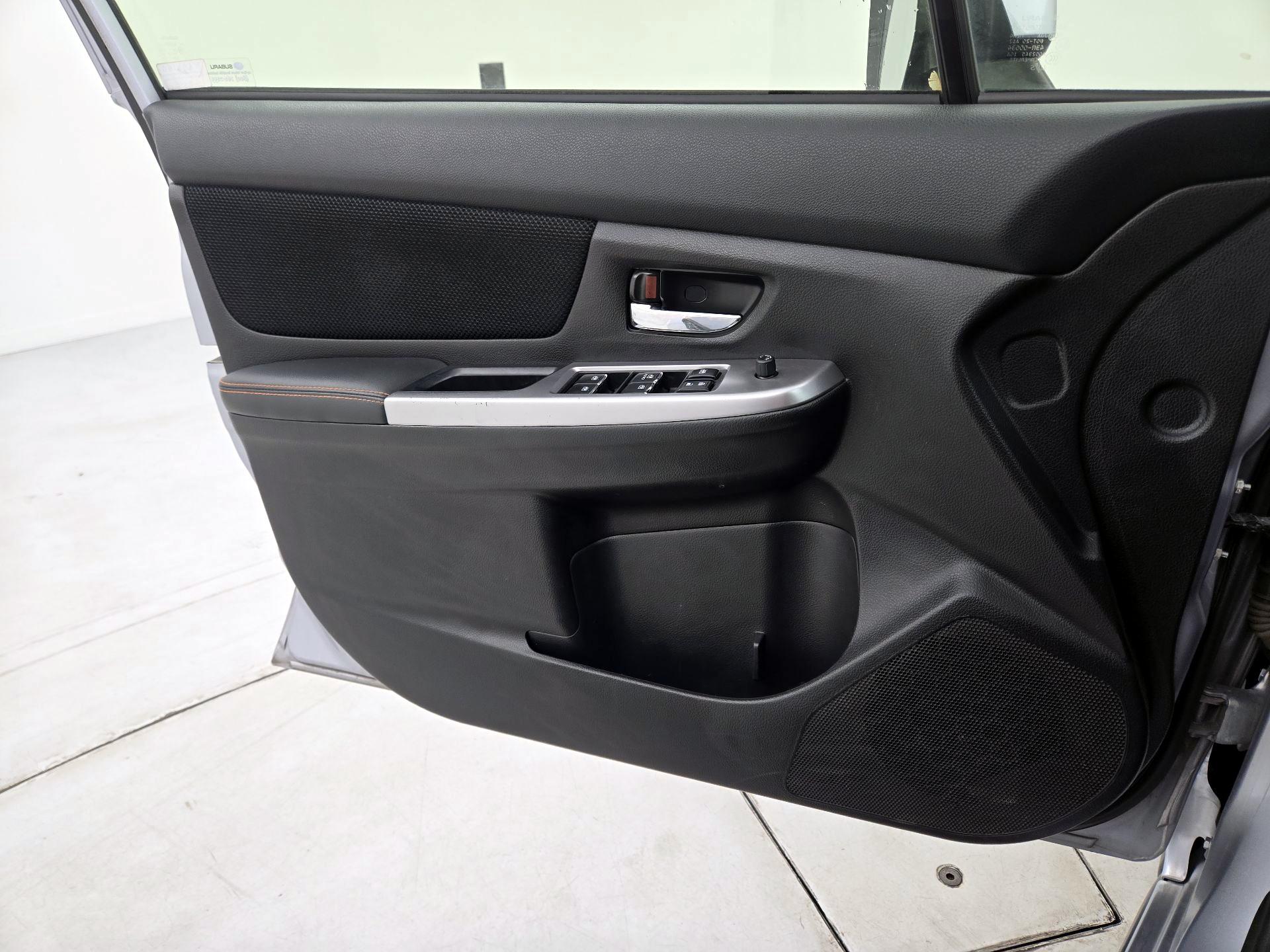 Thumbnail: 2017 Subaru Crosstrek - 12