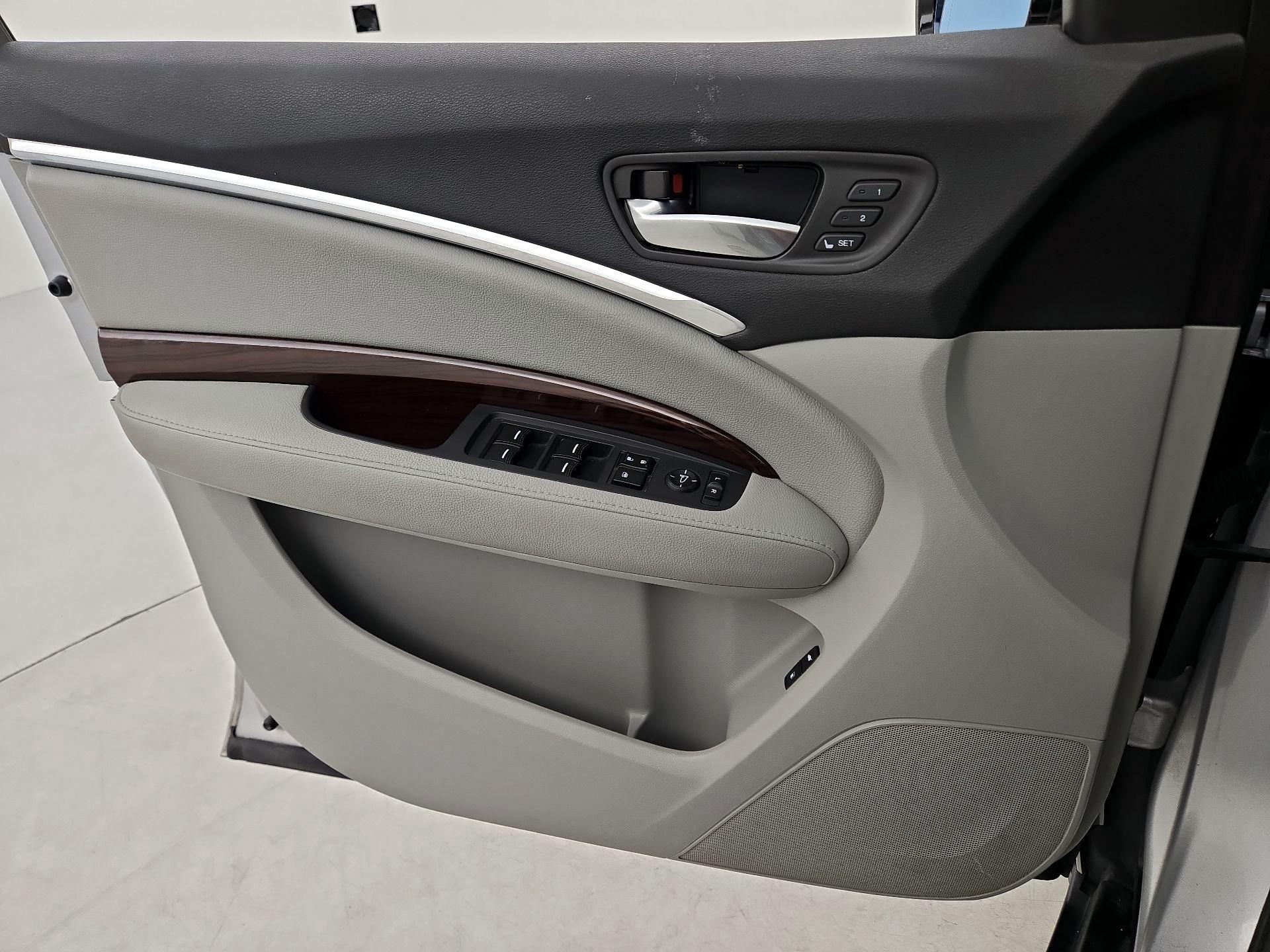 Thumbnail: 2014 Acura MDX - 12