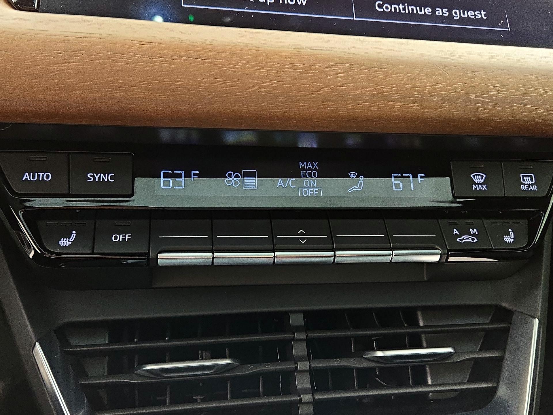 Thumbnail: 2022 Audi e-tron GT - 17