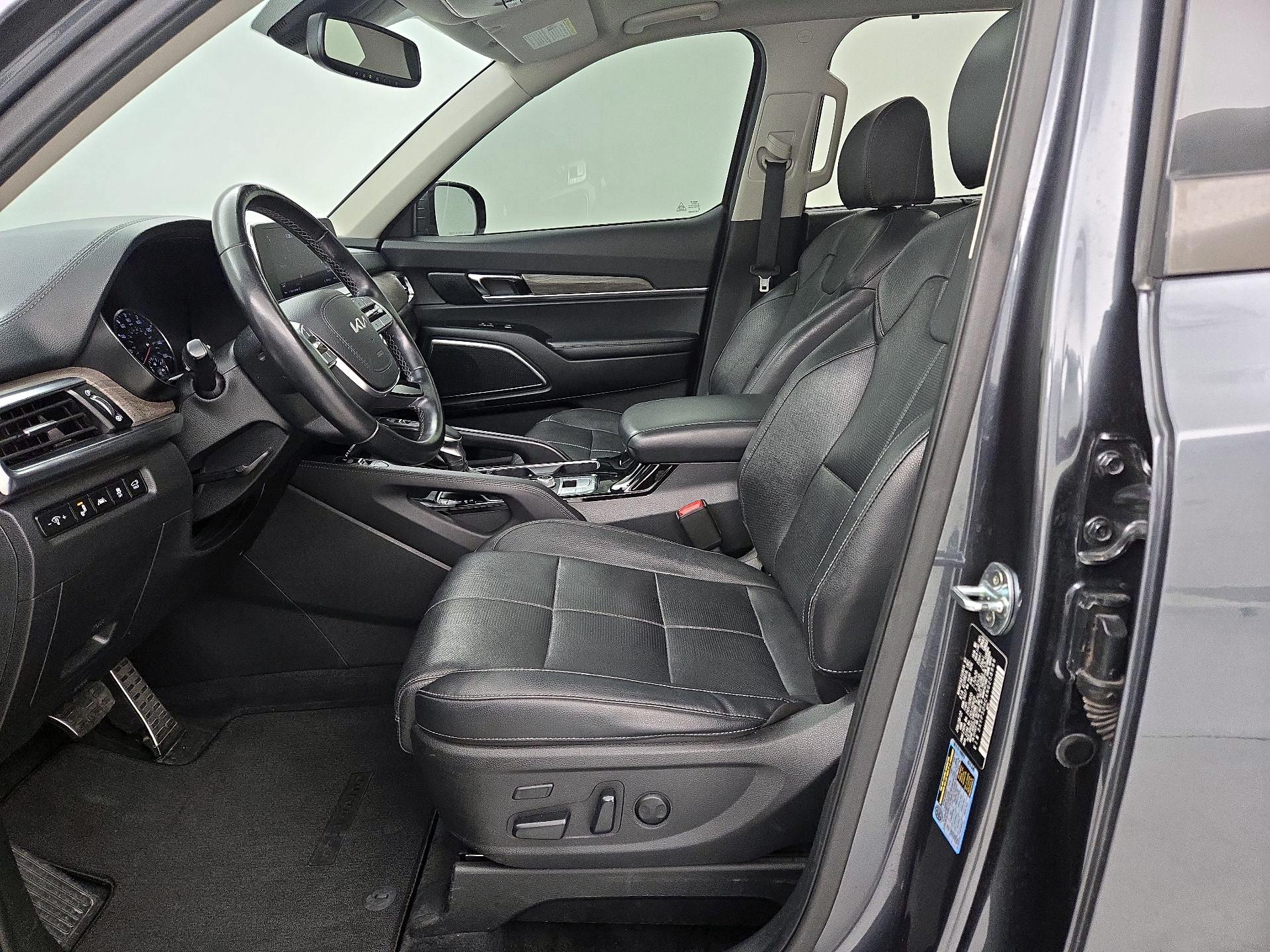 Thumbnail: 2022 Kia Telluride - 11