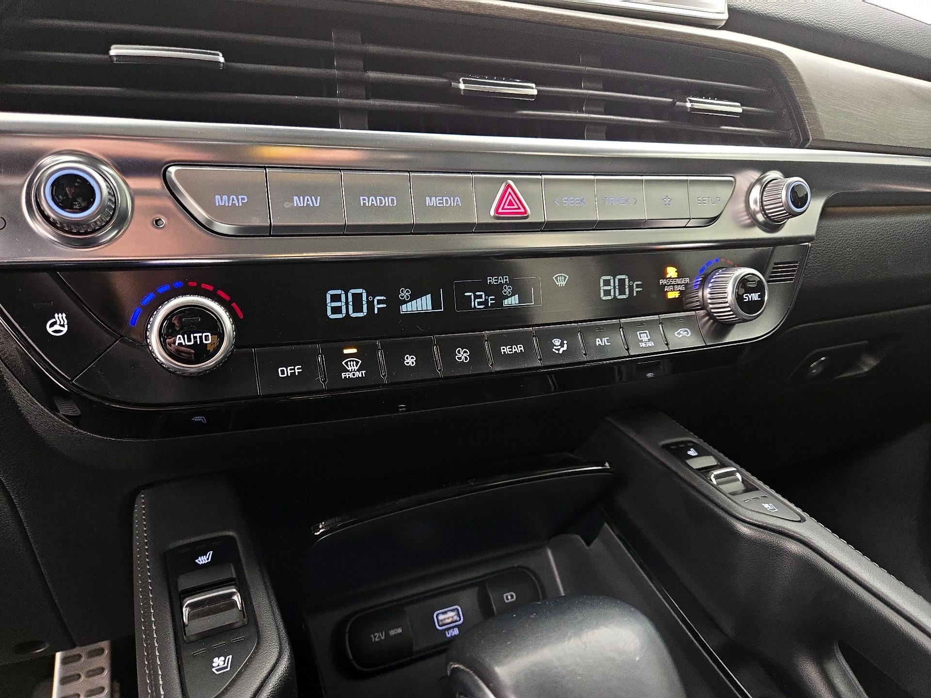 Thumbnail: 2022 Kia Telluride - 17