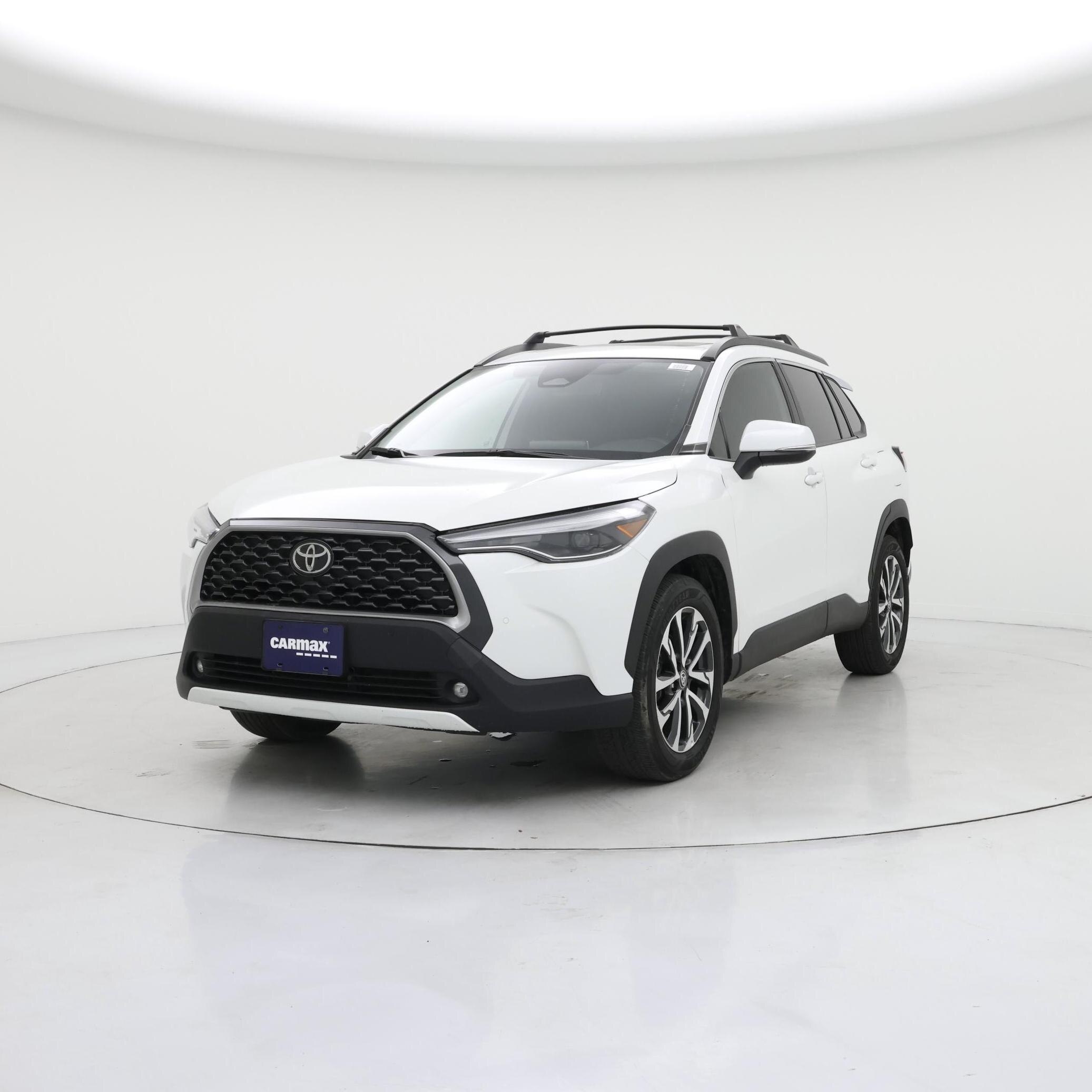 Thumbnail: 2024 Toyota Corolla Cross - 4