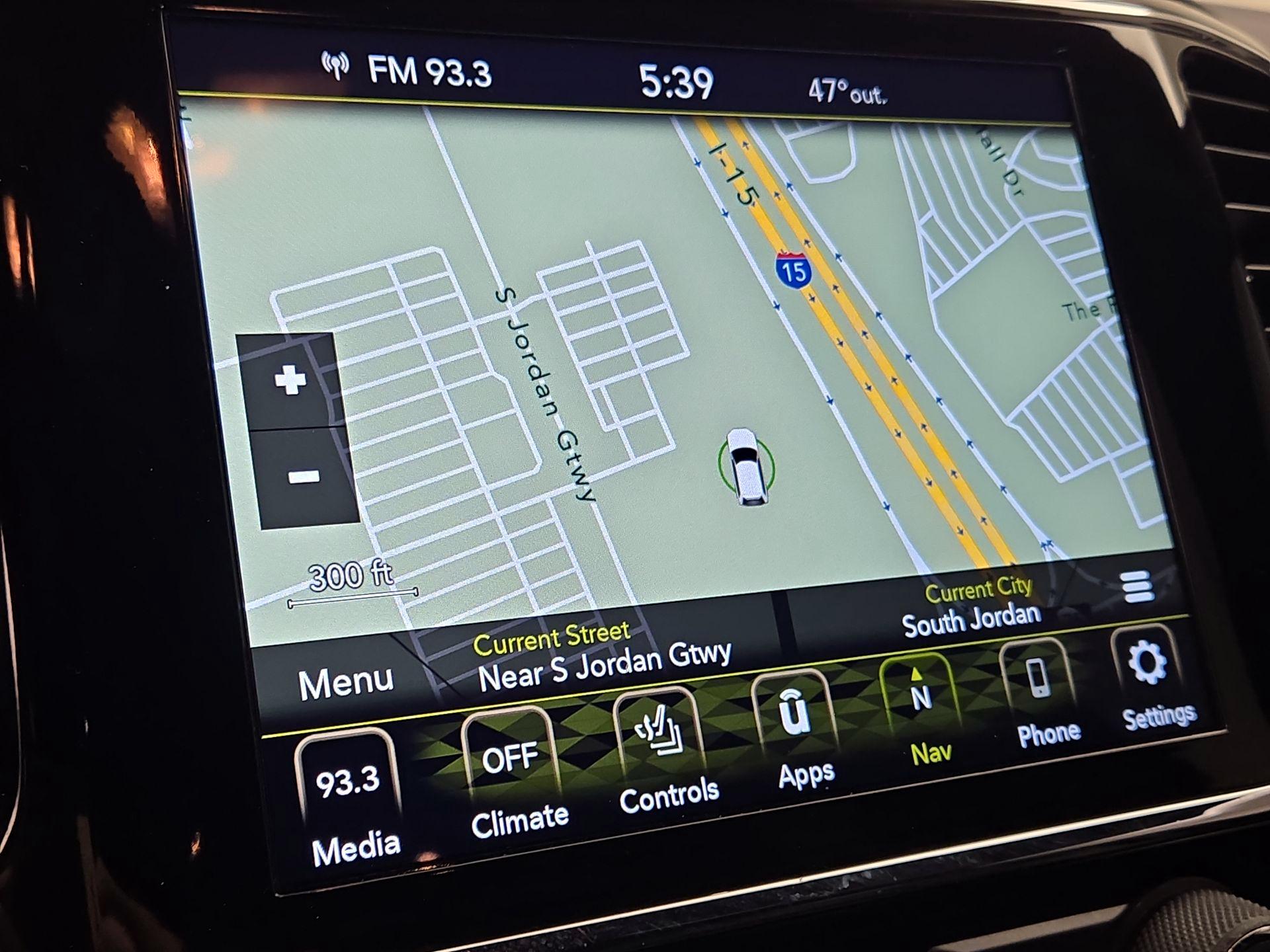 Thumbnail: 2021 Jeep Grand Cherokee - 14