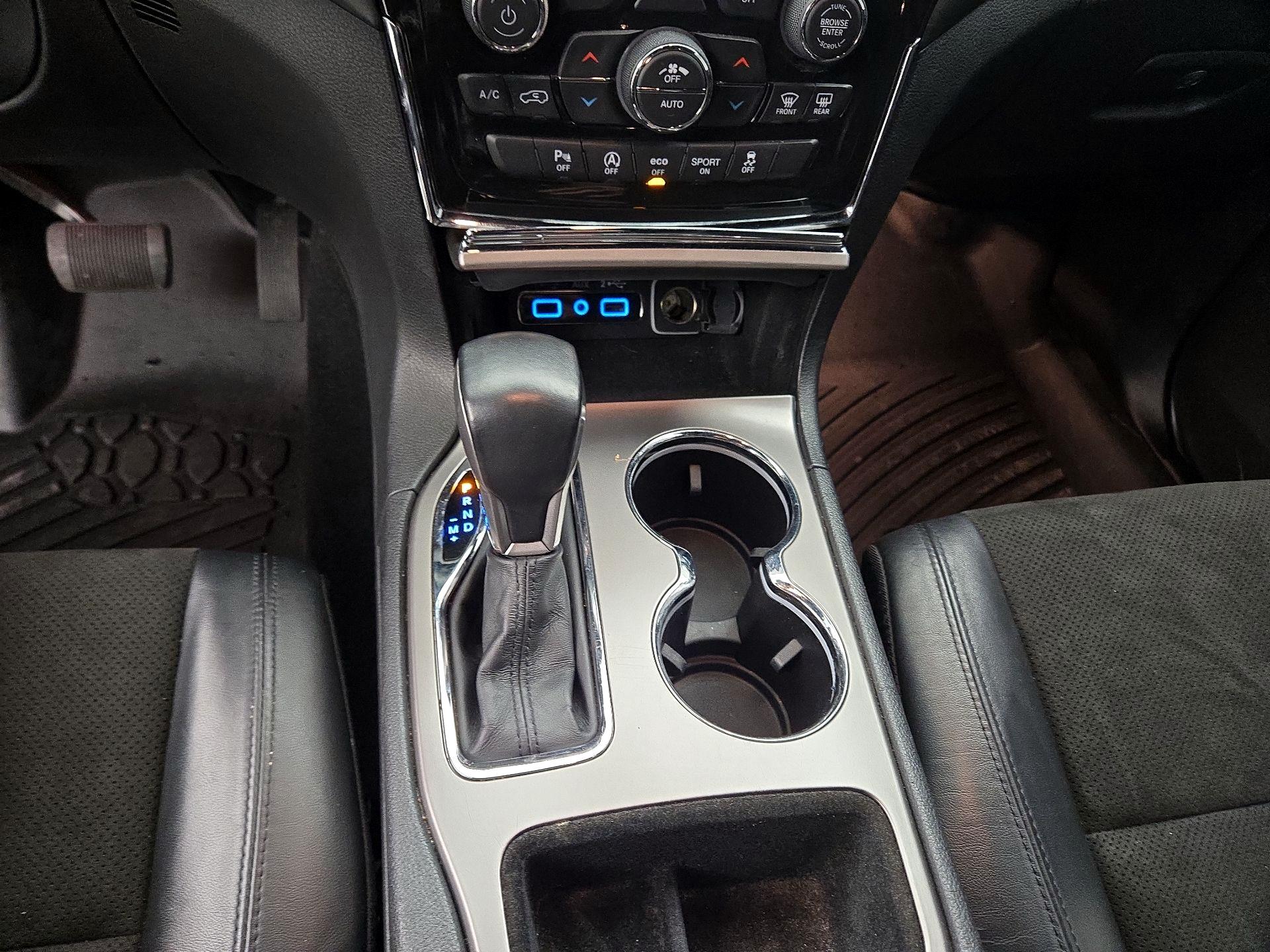 Thumbnail: 2021 Jeep Grand Cherokee - 18