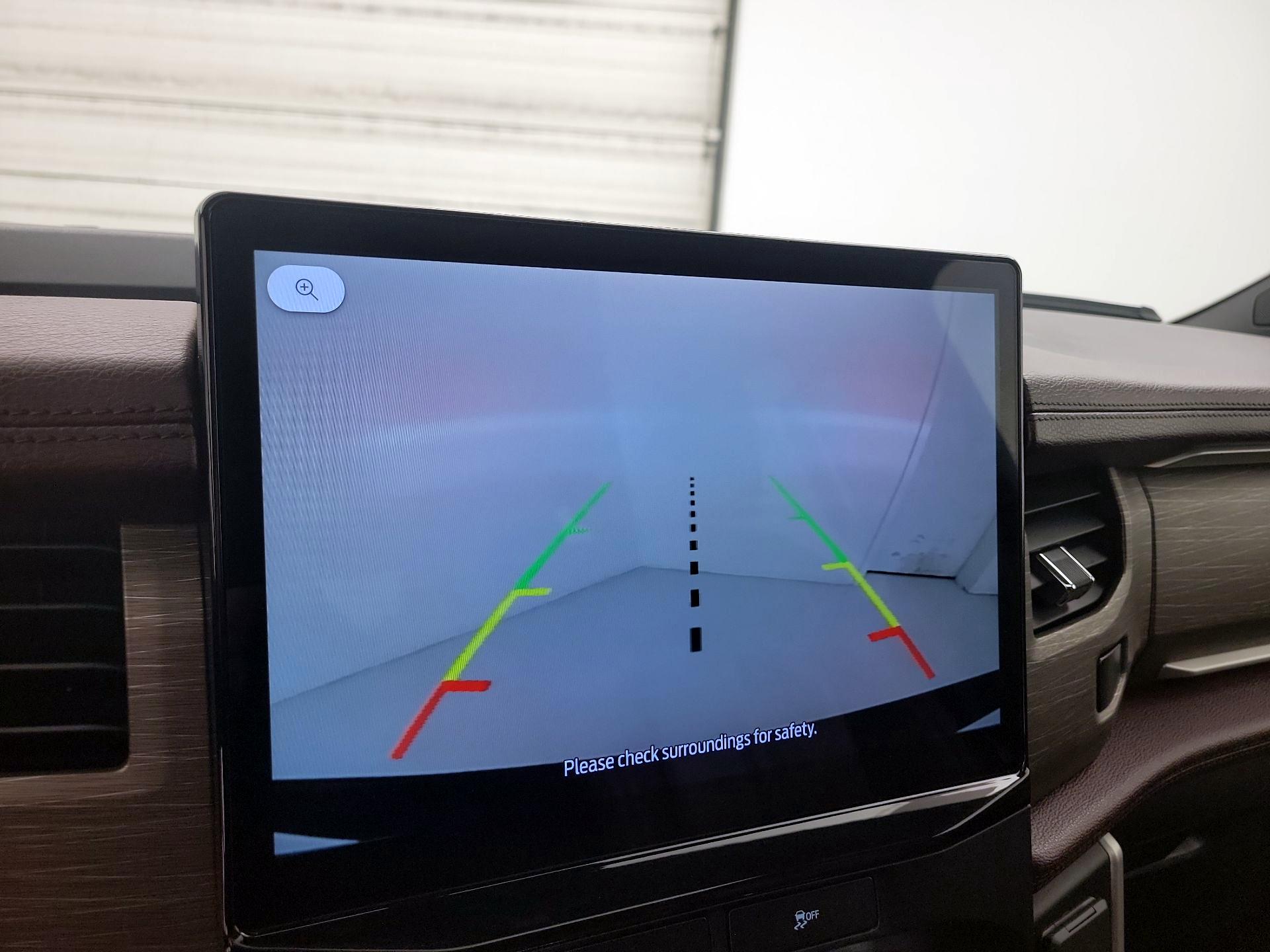 Thumbnail: 2023 Ford Expedition - 12