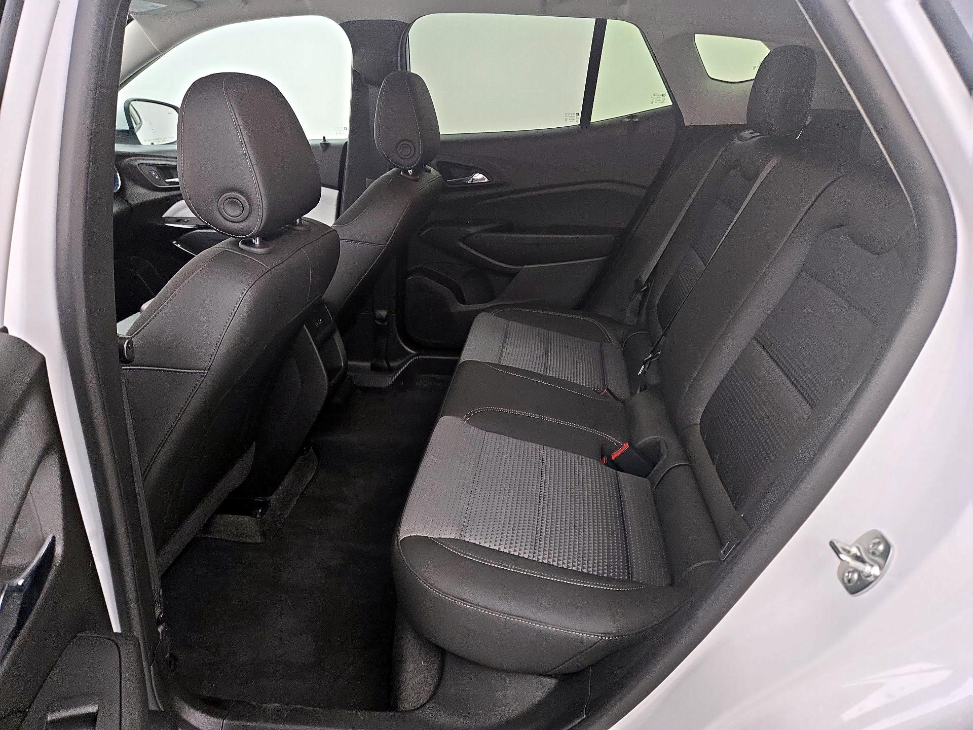 Thumbnail: 2025 Chevrolet Trax - 19