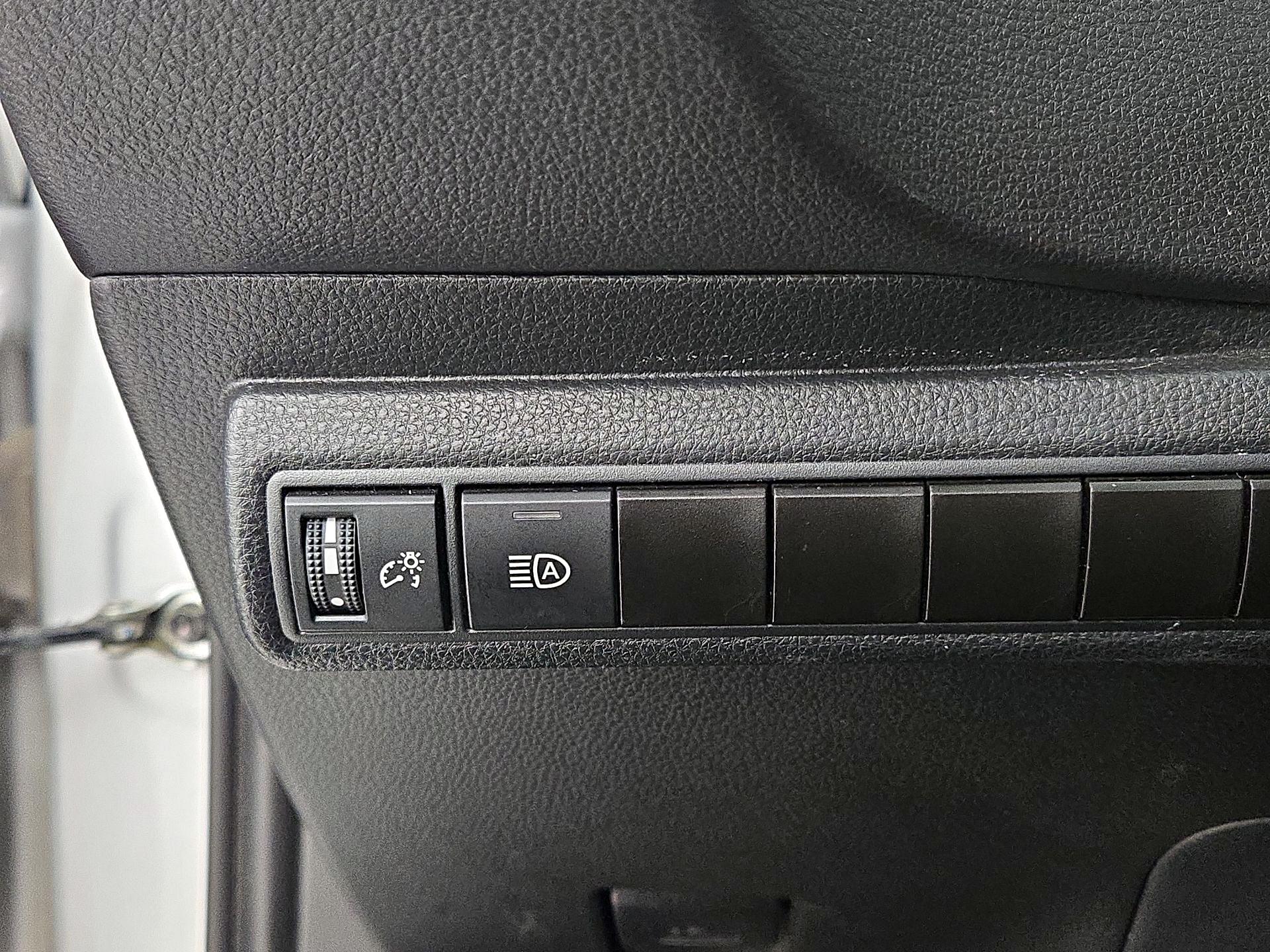 Thumbnail: 2024 Toyota Corolla - 13