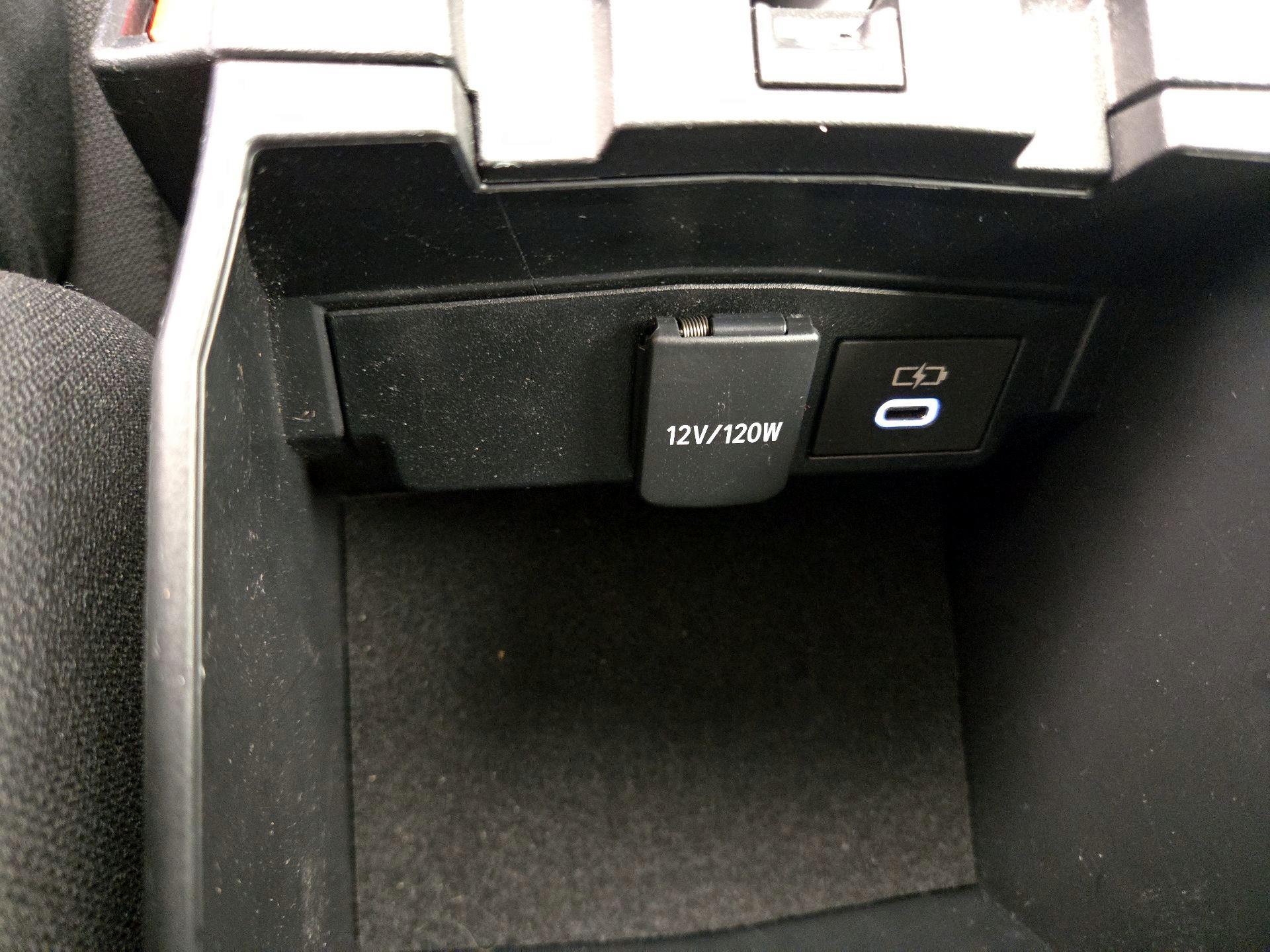 Thumbnail: 2024 Toyota Corolla - 18