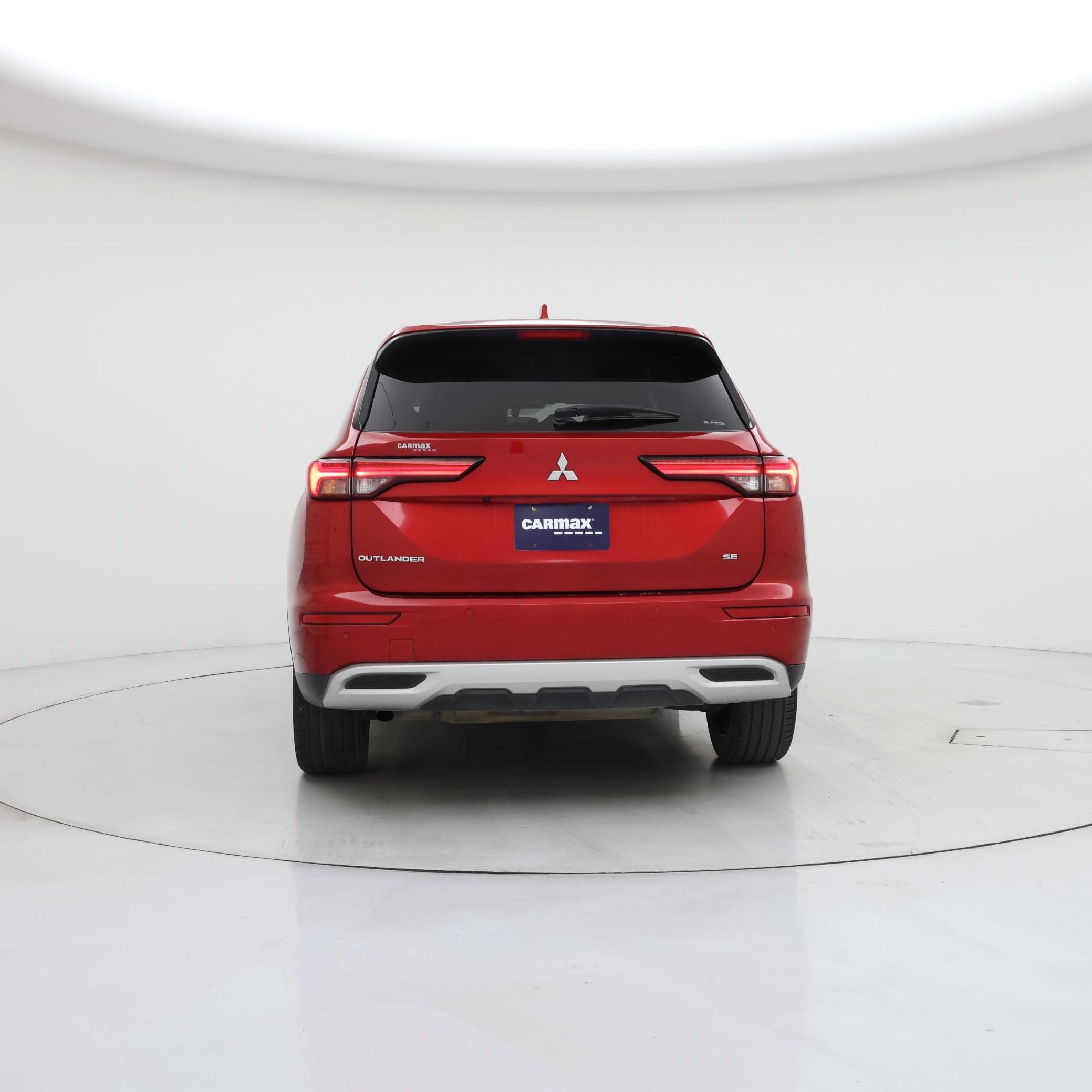 Thumbnail: 2024 Mitsubishi Outlander - 6