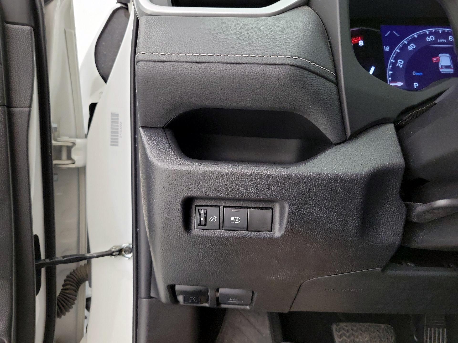 Thumbnail: 2024 Toyota RAV4 - 13