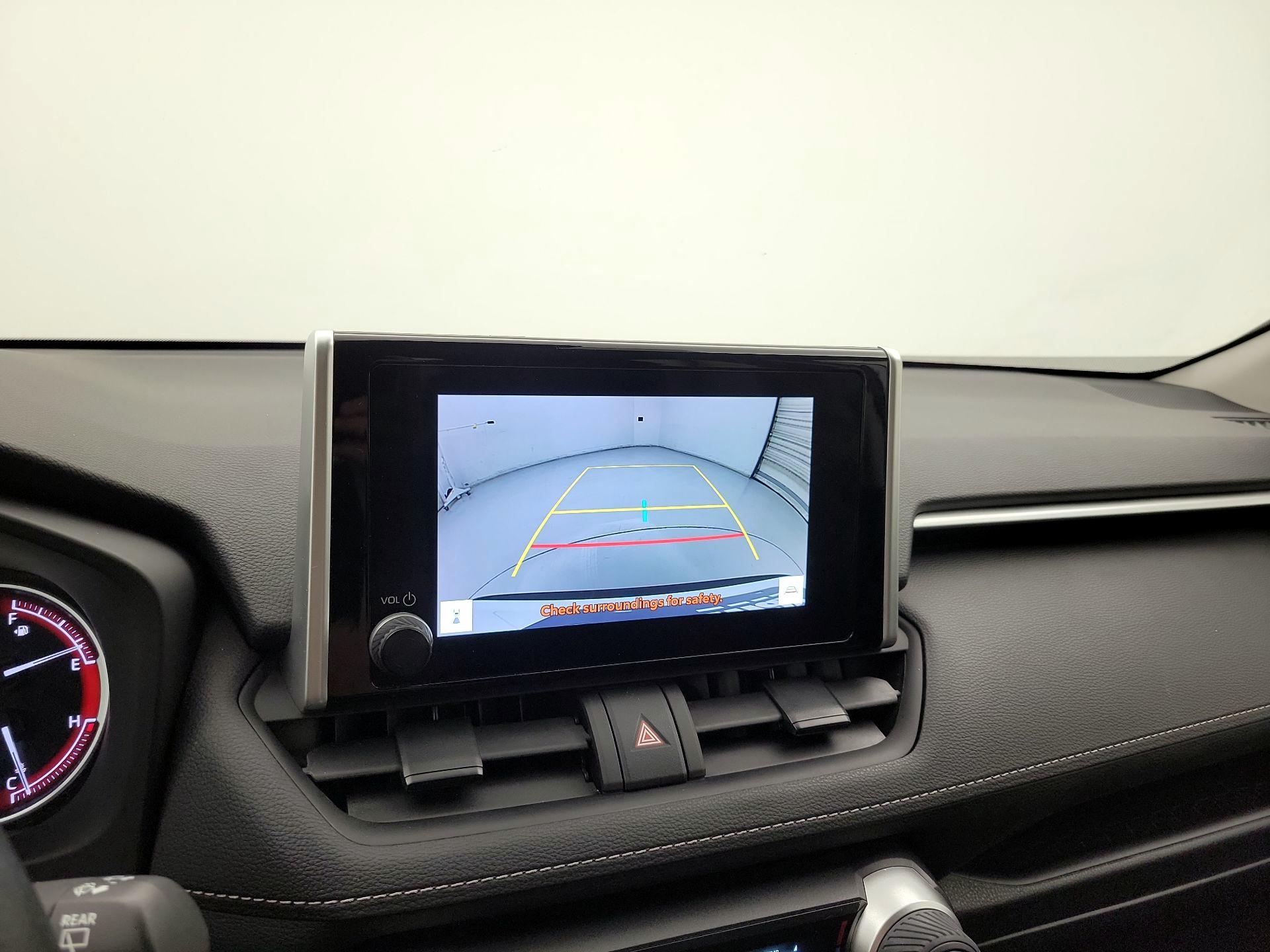 Thumbnail: 2024 Toyota RAV4 - 15