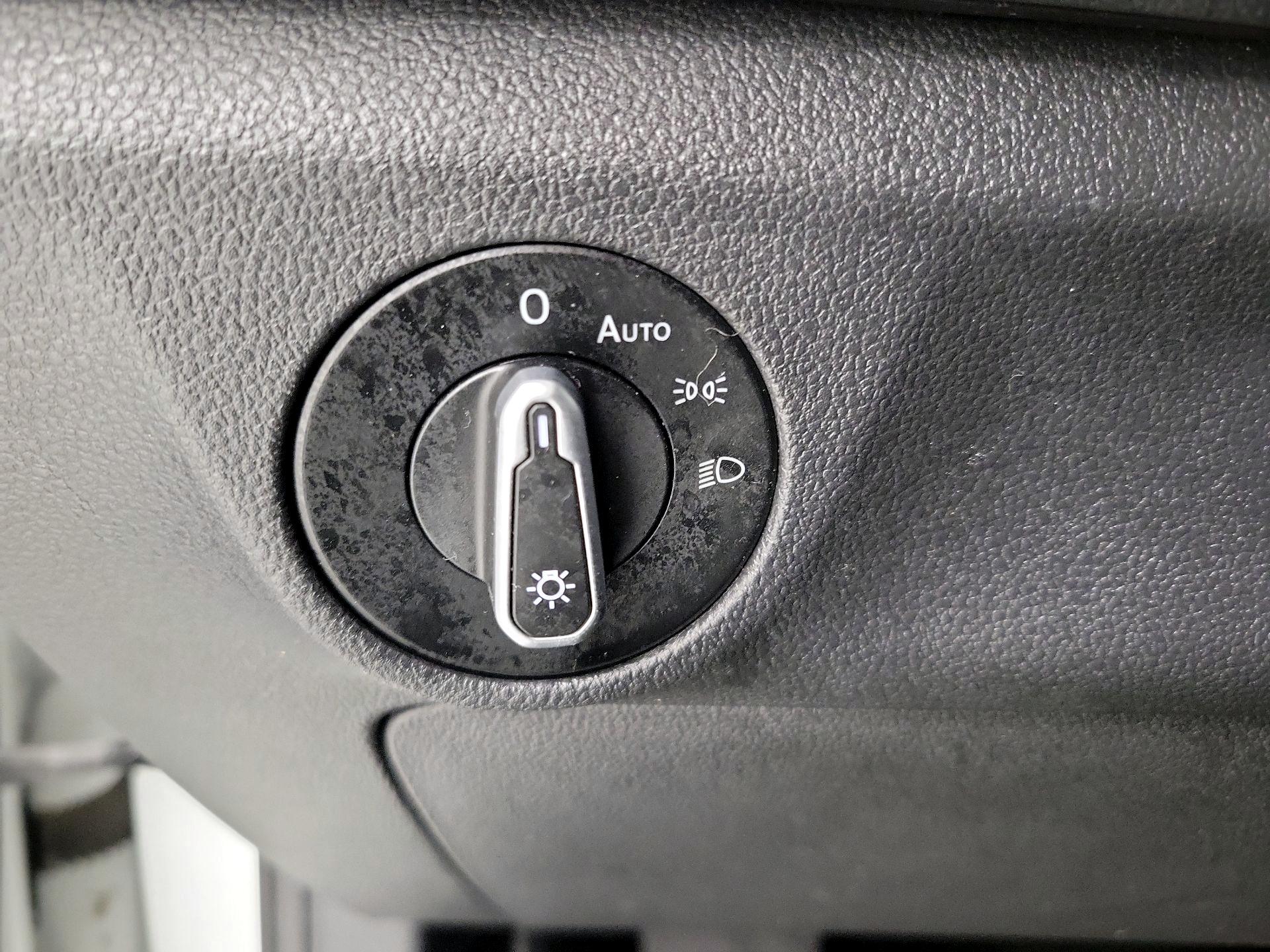 Thumbnail: 2021 Volkswagen Jetta - 13