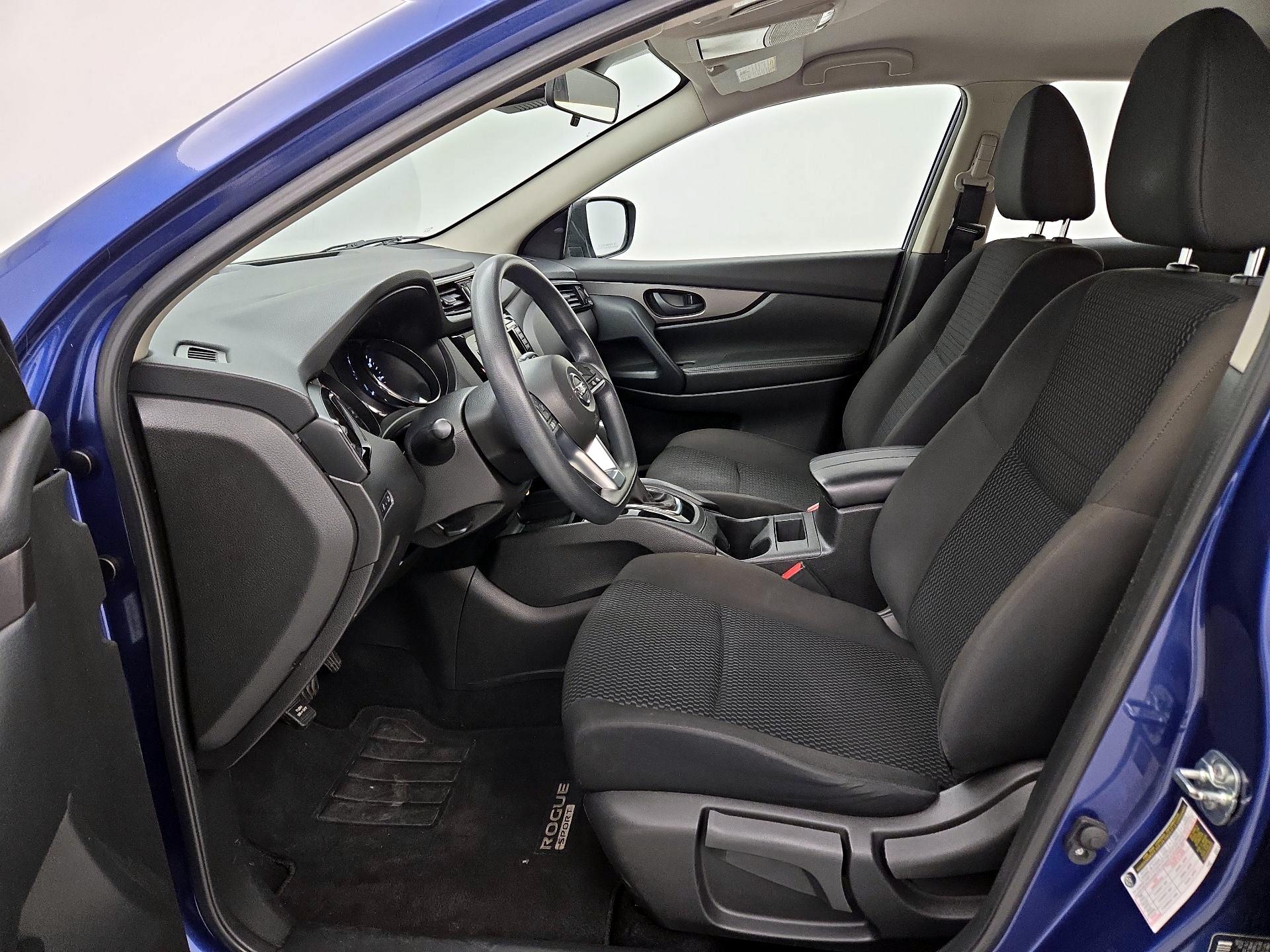 Thumbnail: 2022 Nissan Rogue Sport - 11