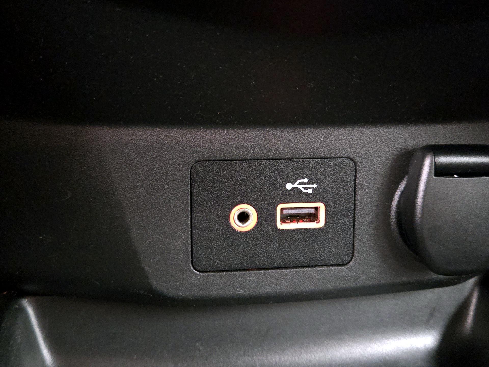 Thumbnail: 2022 Nissan Rogue Sport - 18