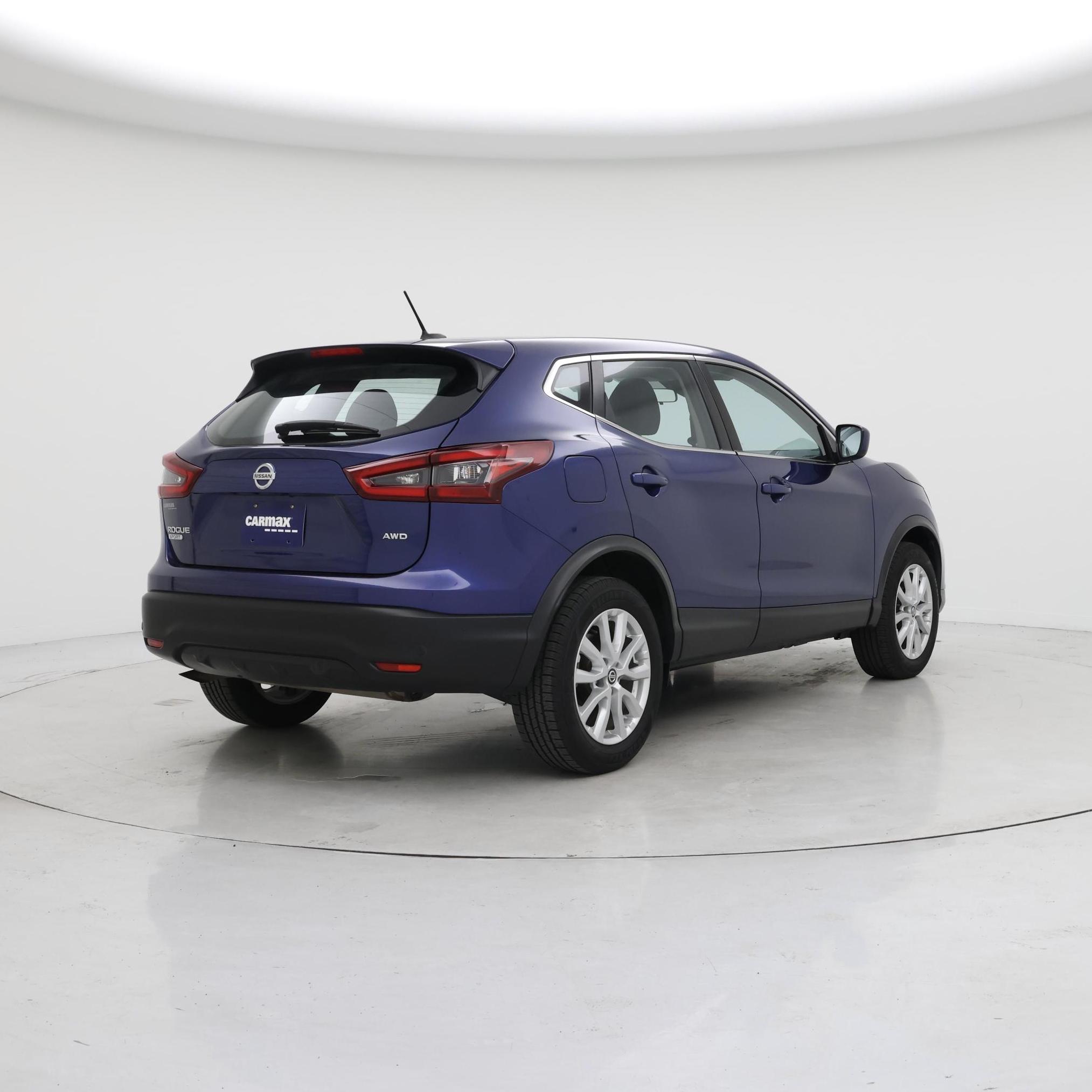 Thumbnail: 2022 Nissan Rogue Sport - 8