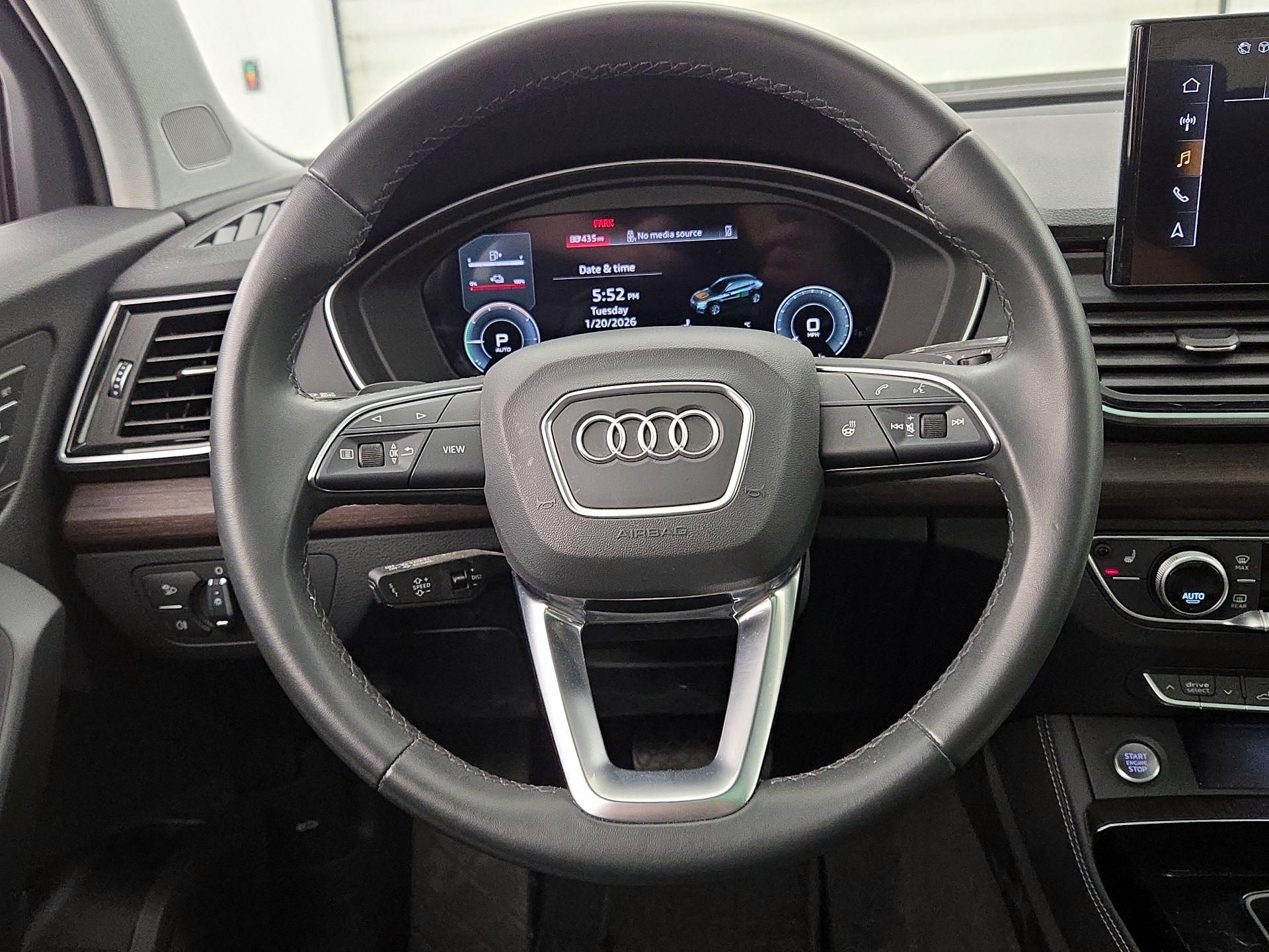 Thumbnail: 2022 Audi Q5 - 10