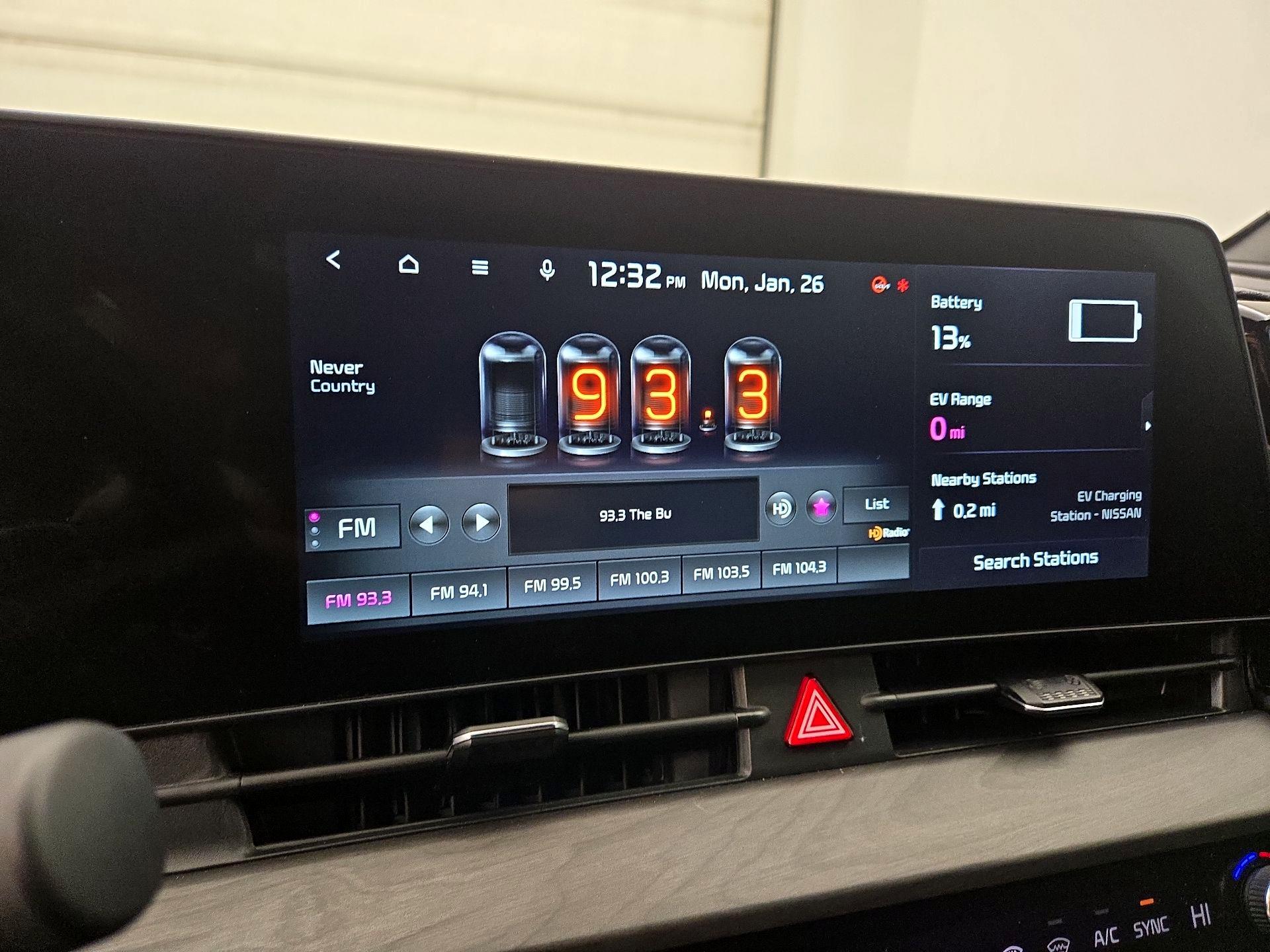 Thumbnail: 2023 Kia Sportage - 16