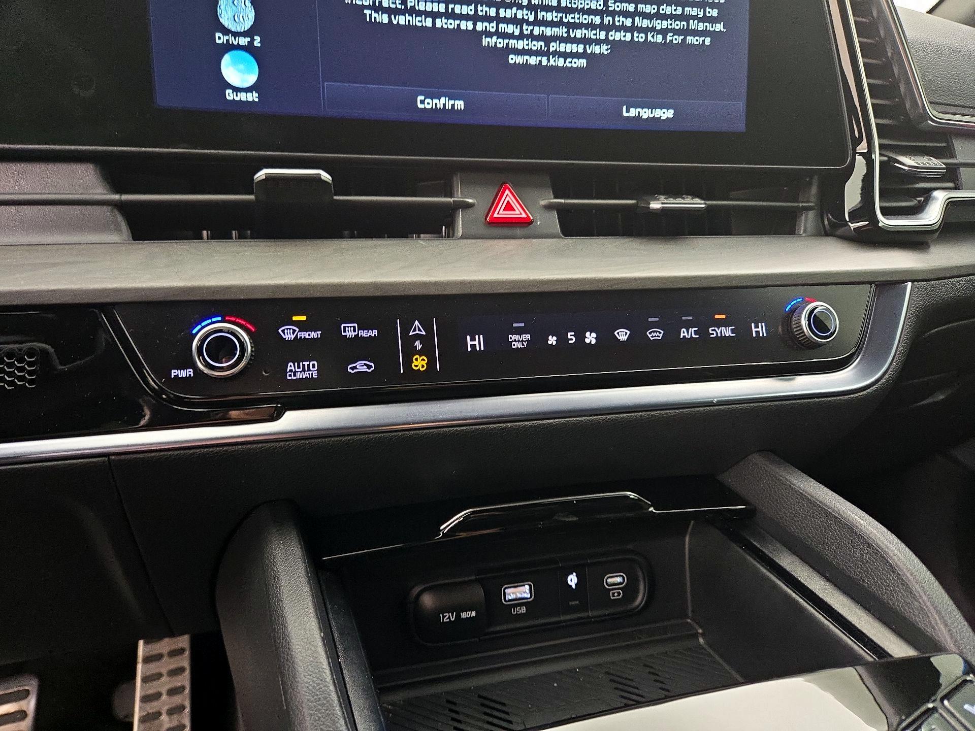 Thumbnail: 2023 Kia Sportage - 17