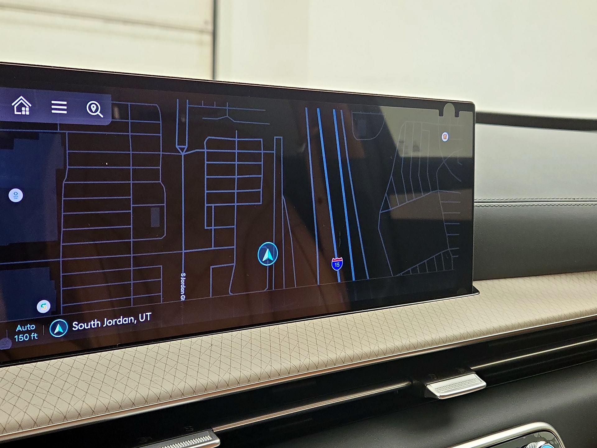 Thumbnail: 2025 Genesis GV80 - 14