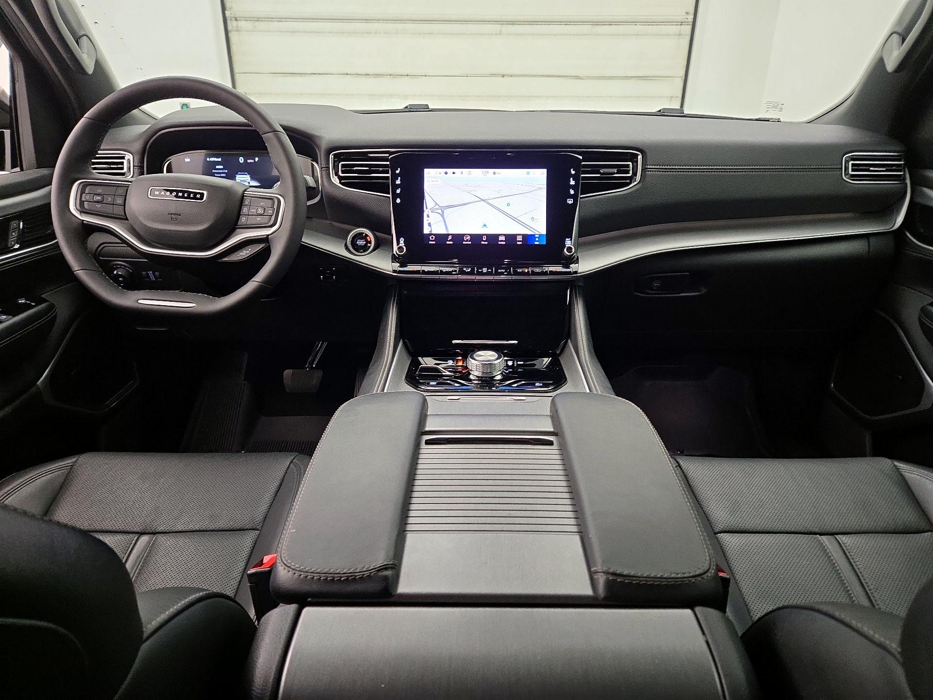 Thumbnail: 2025 Jeep Wagoneer - 9