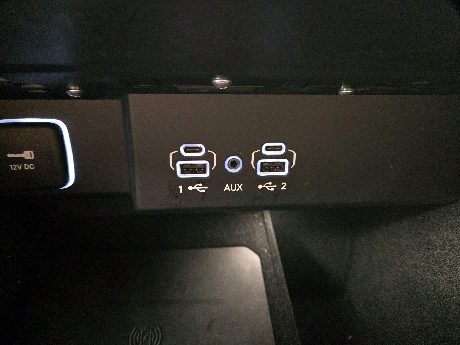 Thumbnail: 2025 Jeep Wagoneer - 19