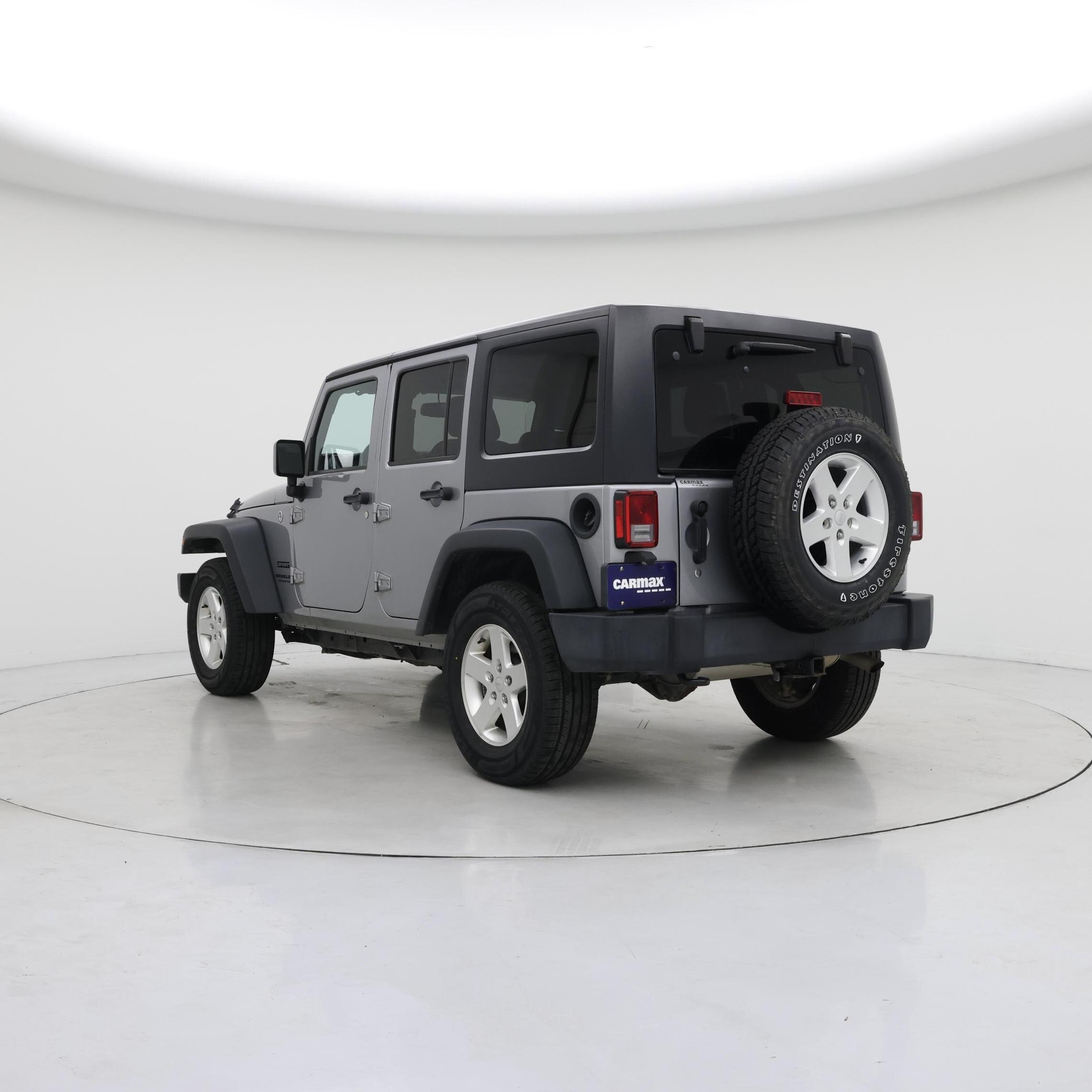 Thumbnail: 2016 Jeep Wrangler - 2