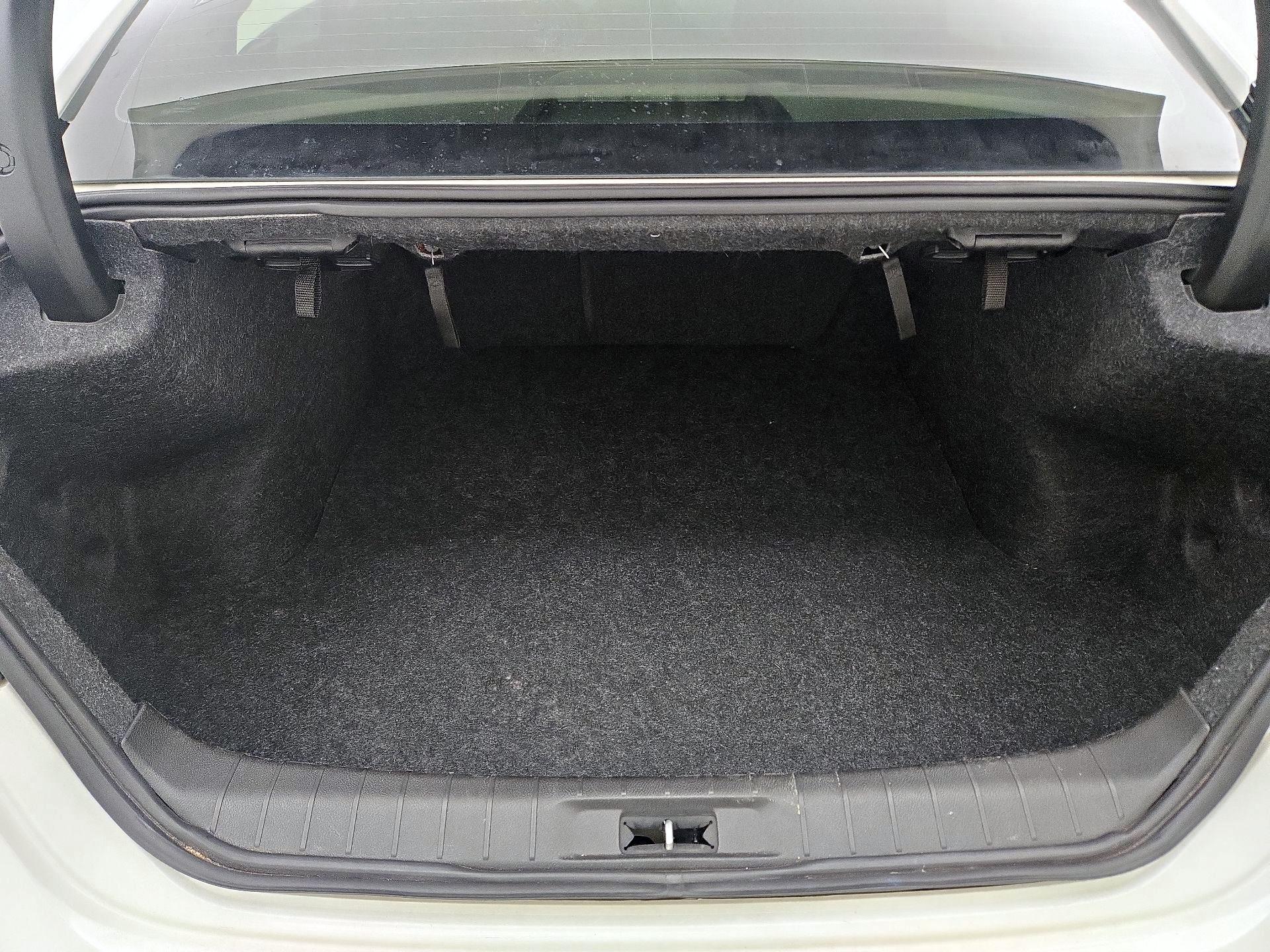 Thumbnail: 2019 Nissan Maxima - 20