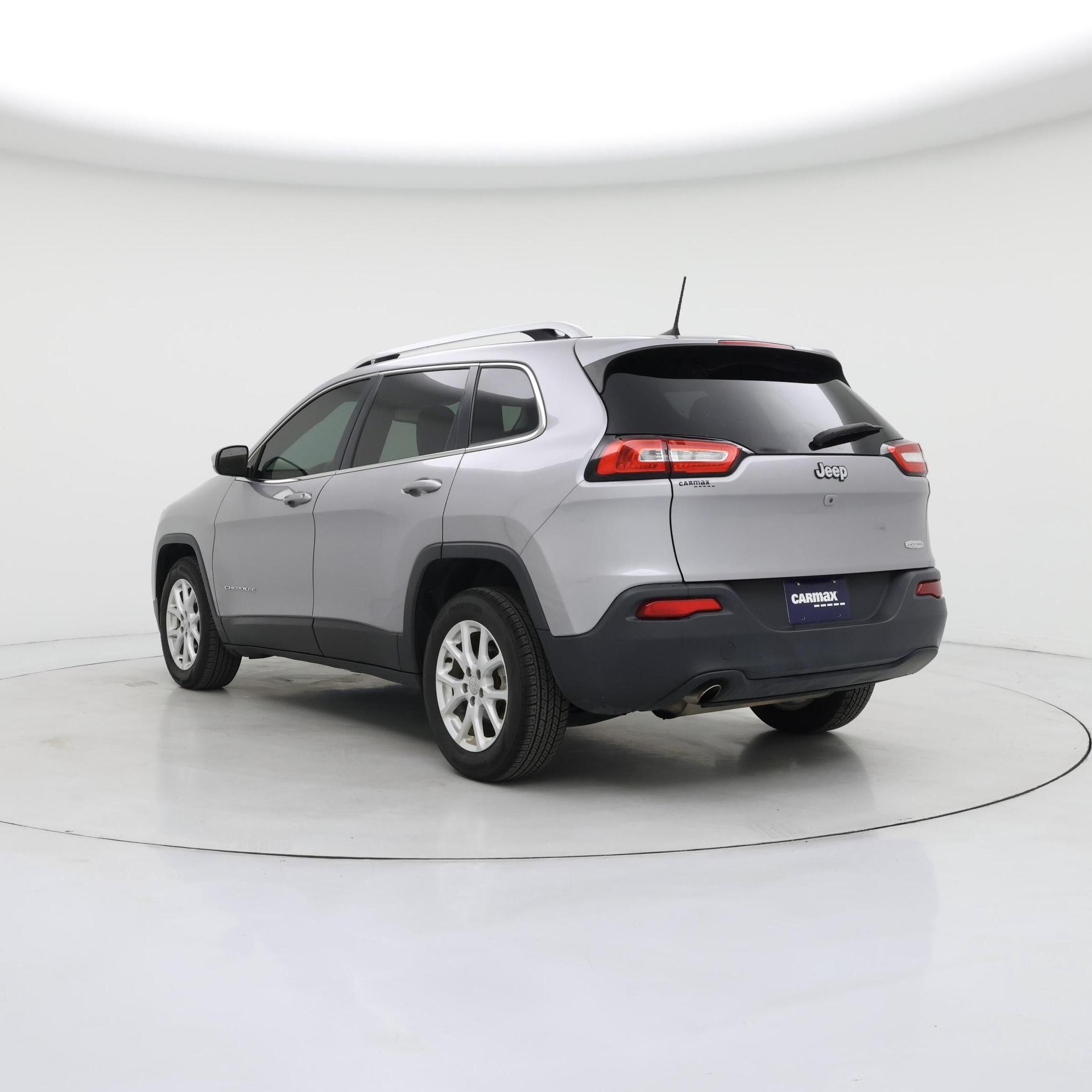 Thumbnail: 2017 Jeep Cherokee - 2