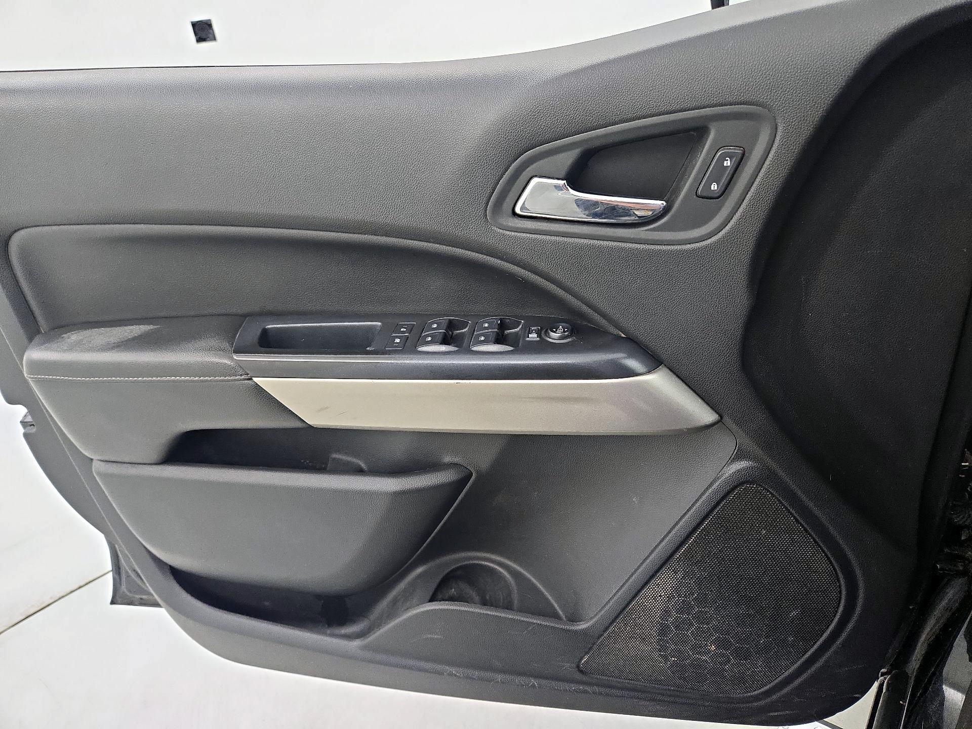 Thumbnail: 2016 GMC Canyon - 12