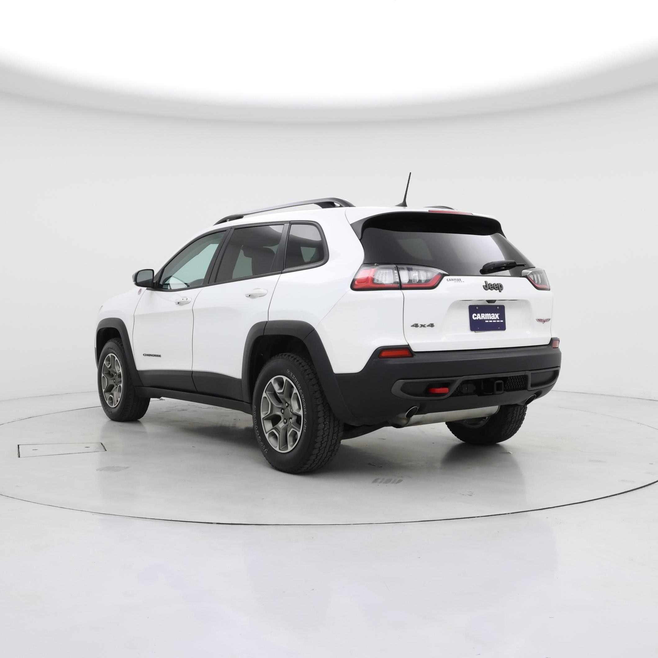 Thumbnail: 2022 Jeep Cherokee - 2
