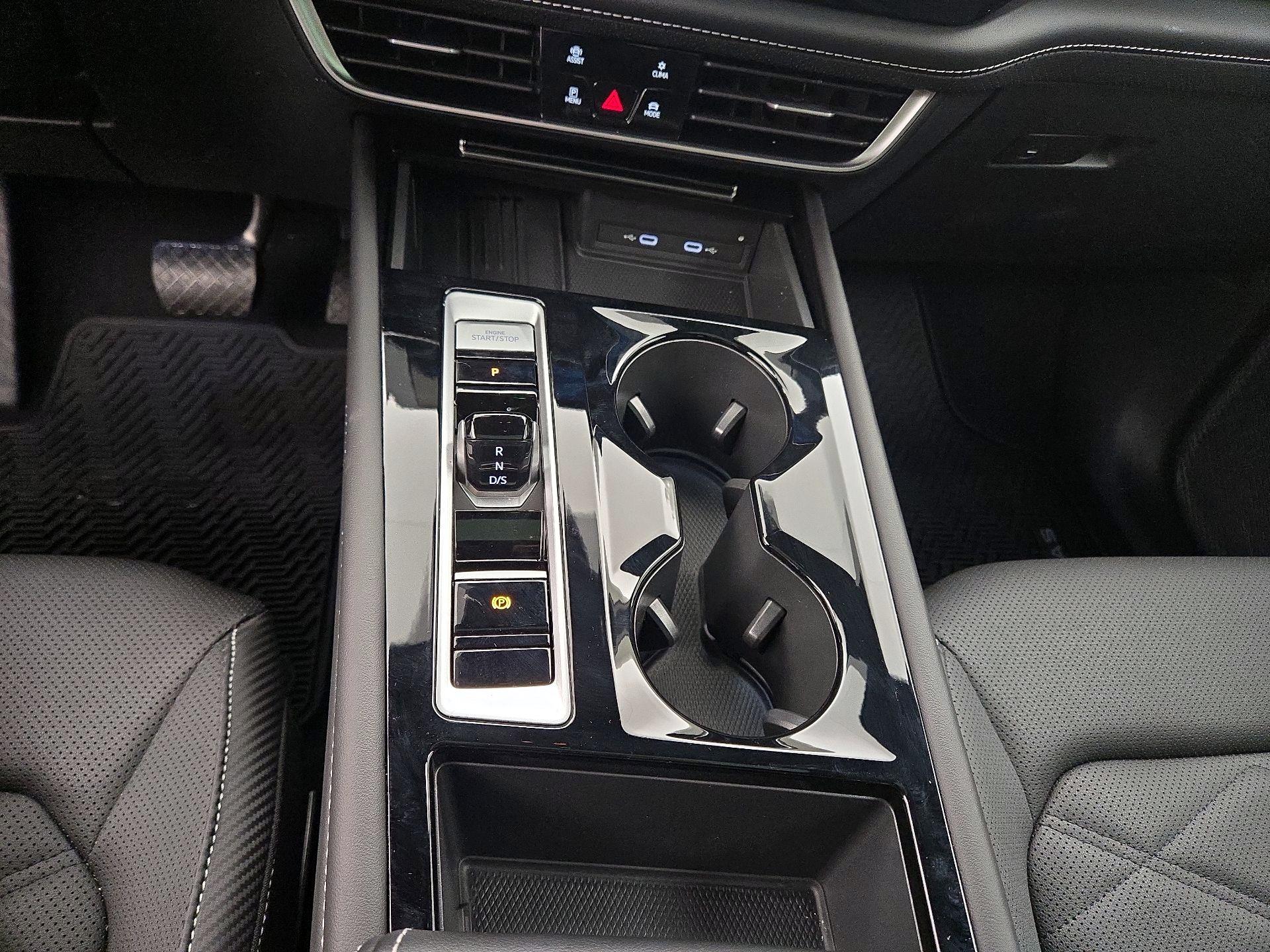 Thumbnail: 2025 Volkswagen Atlas - 17